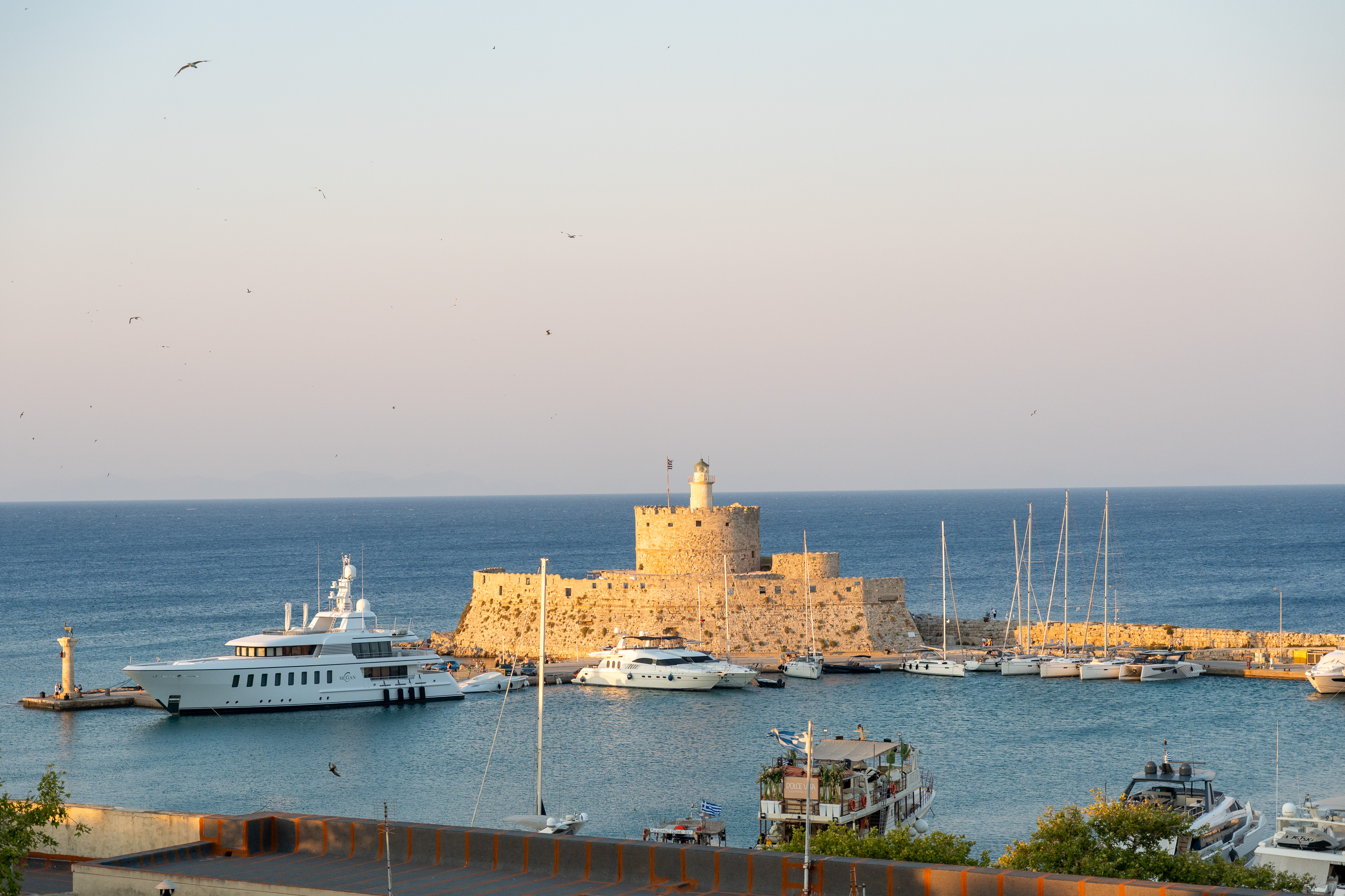 Suite Deluxe One Bedroom