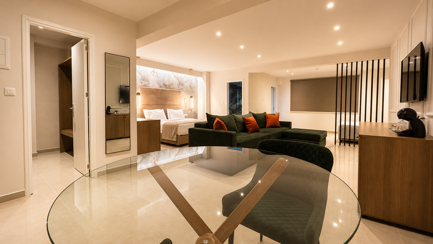 Suite Capacity 4