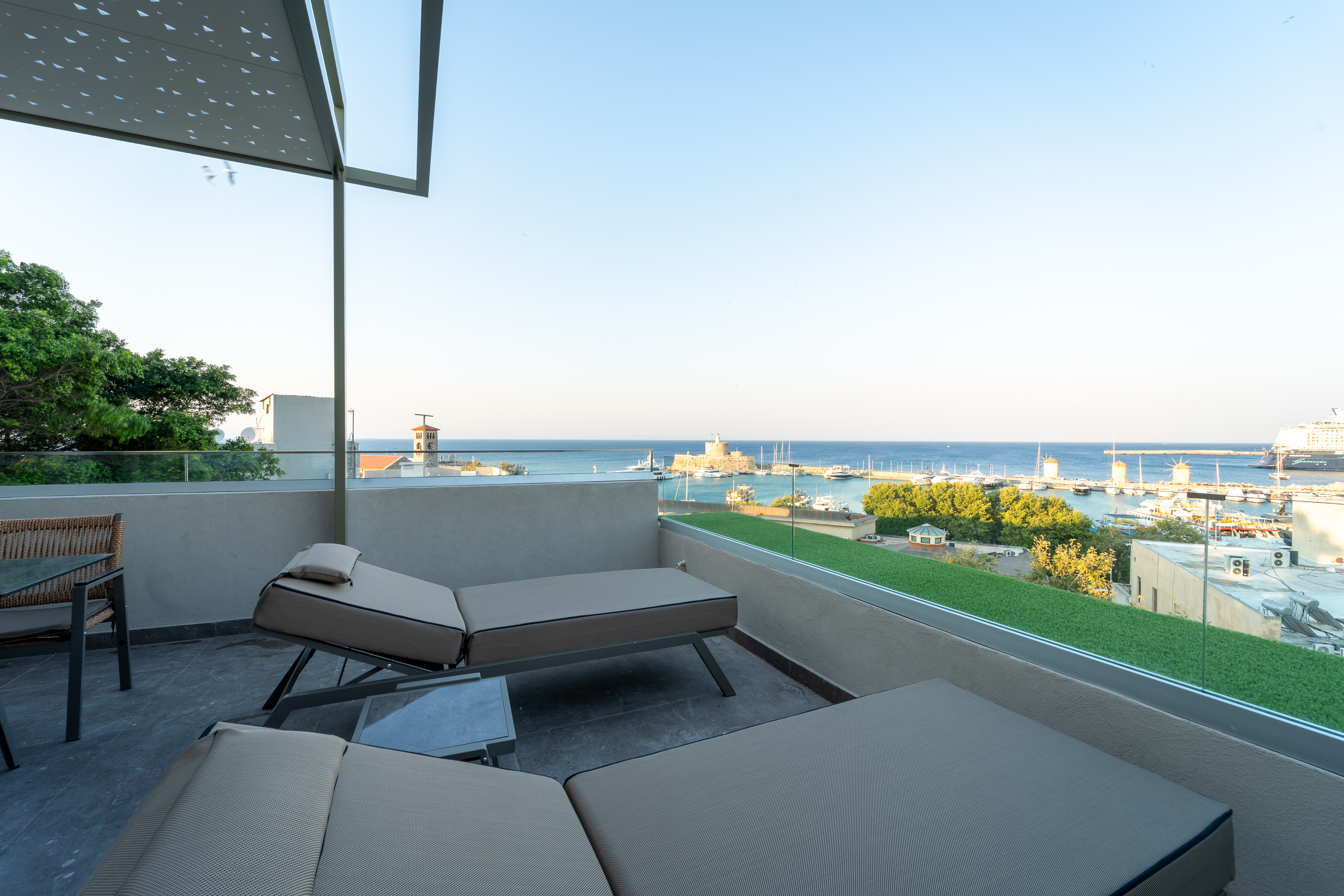 Suite Sea View with Air Conditioning