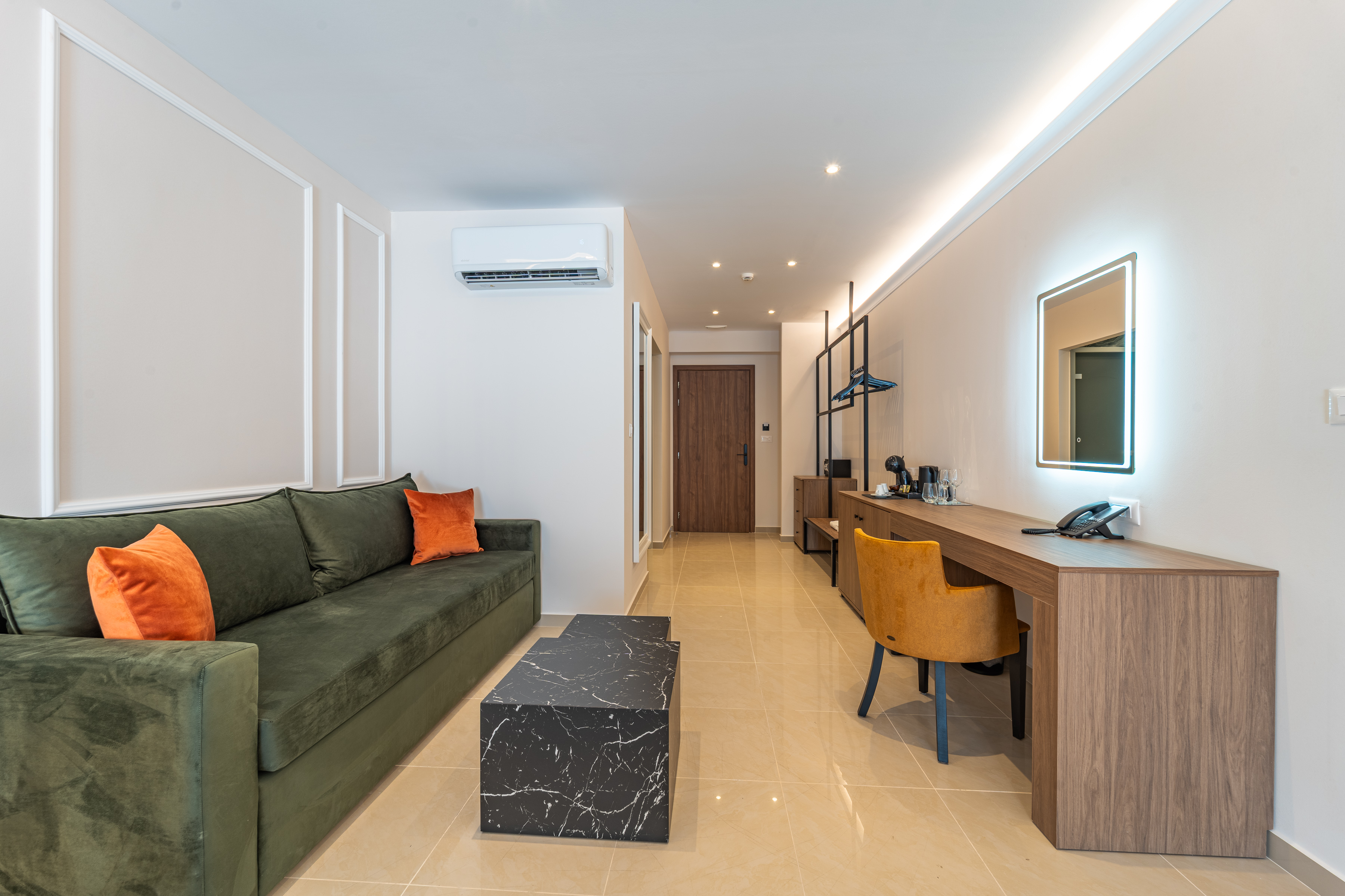 Junior Suite Capacity 3 One Bedroom