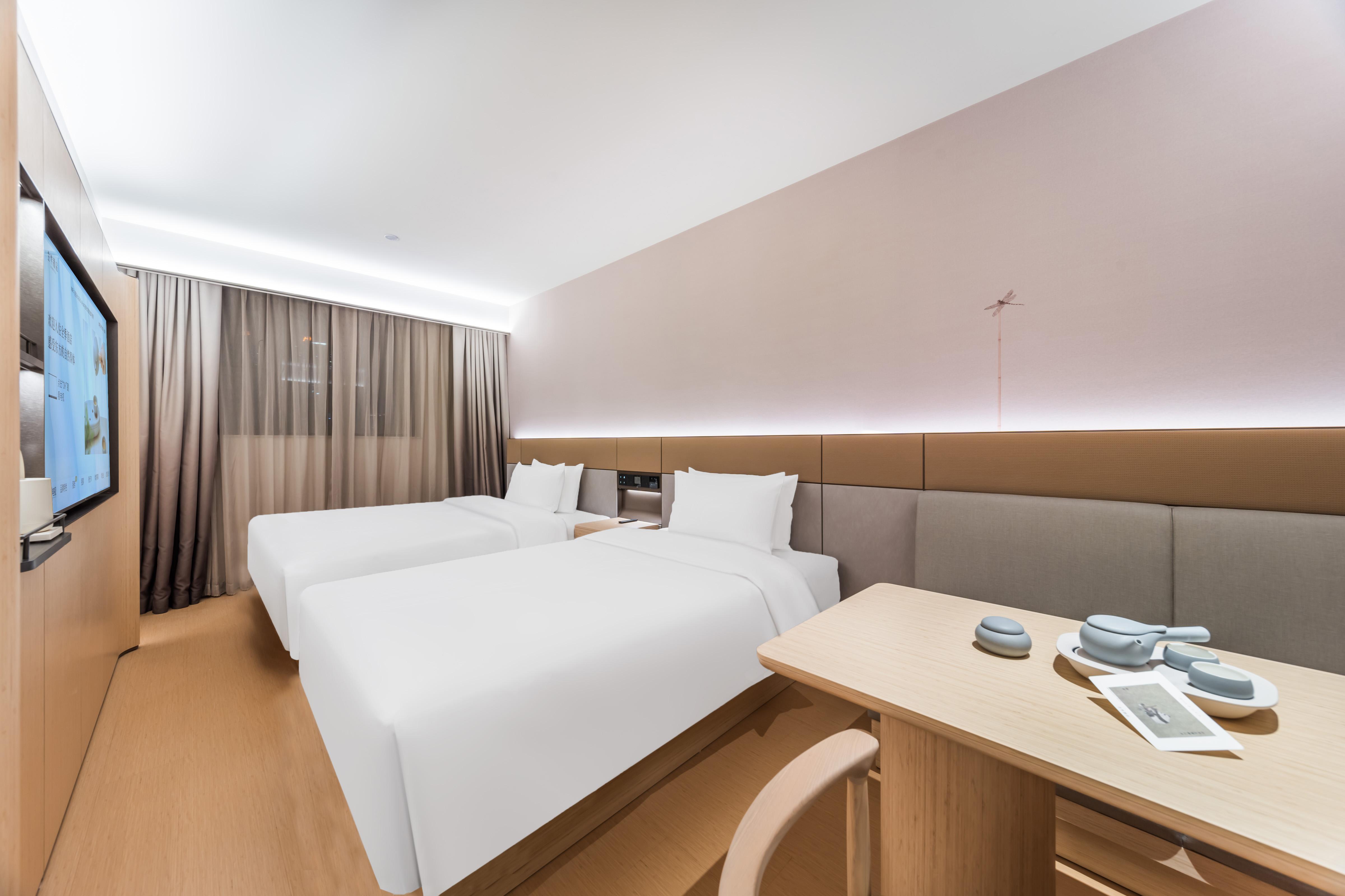 Family Room Standard