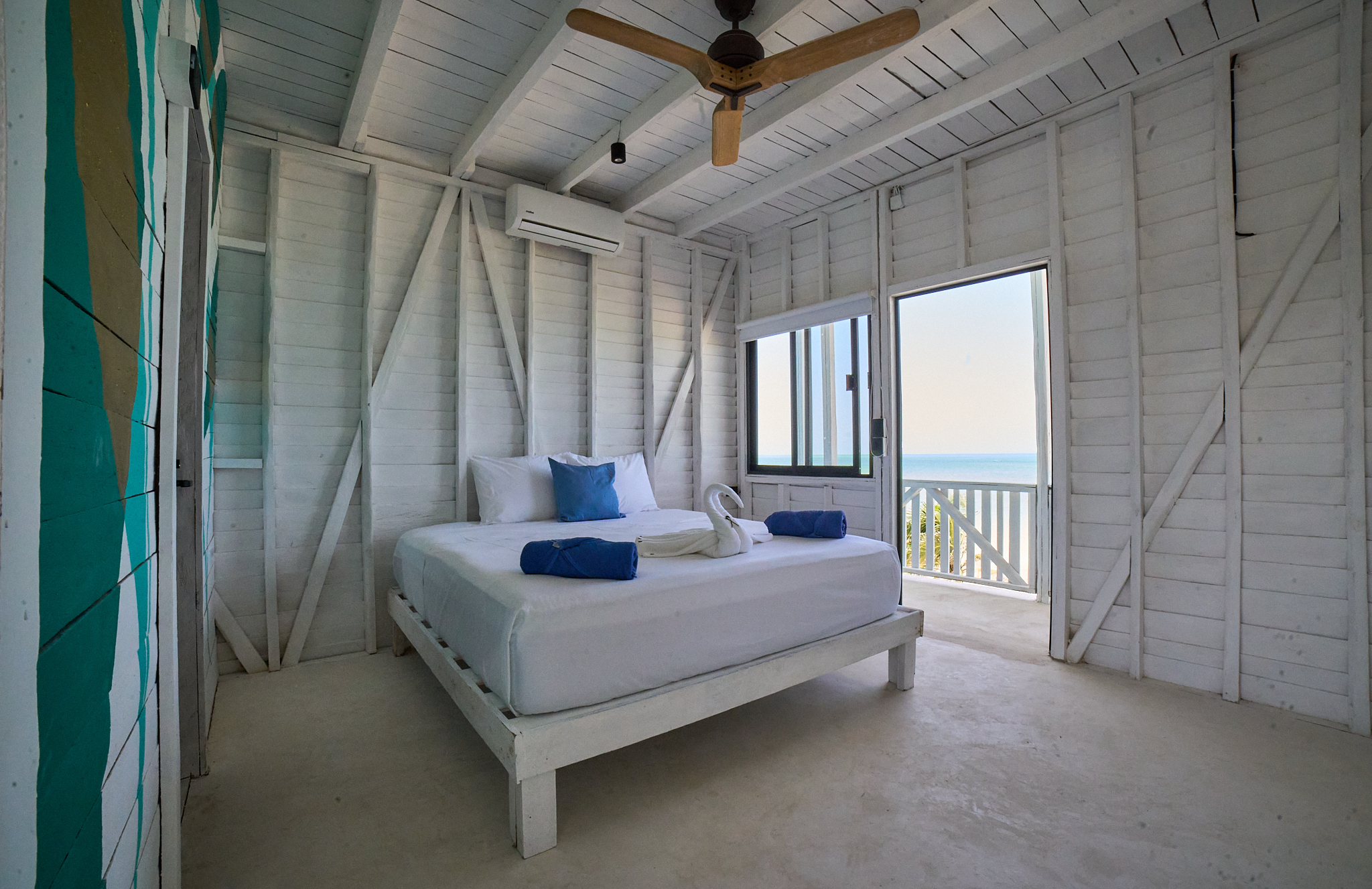 Double Deluxe King Bed