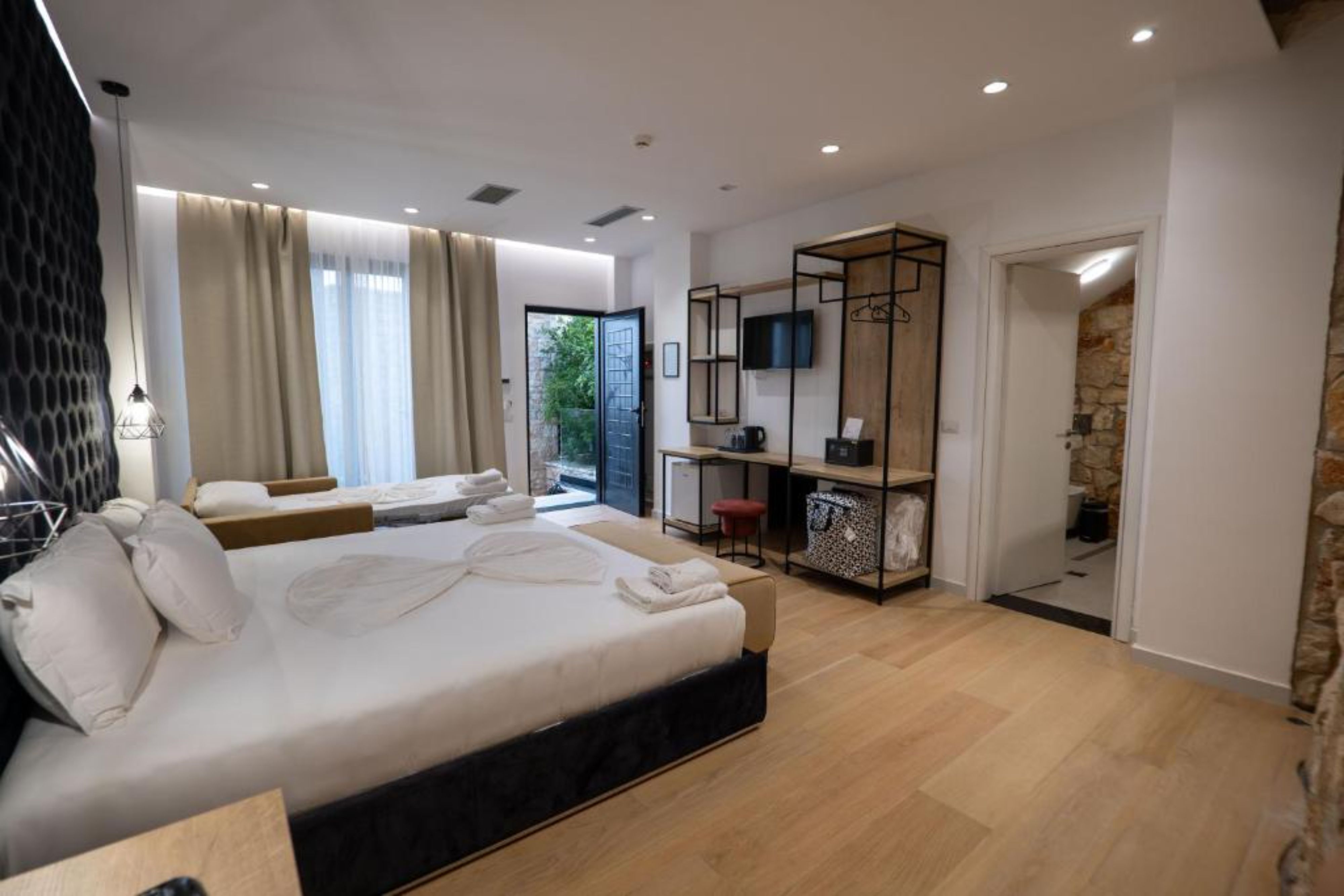 Junior Suite Standard