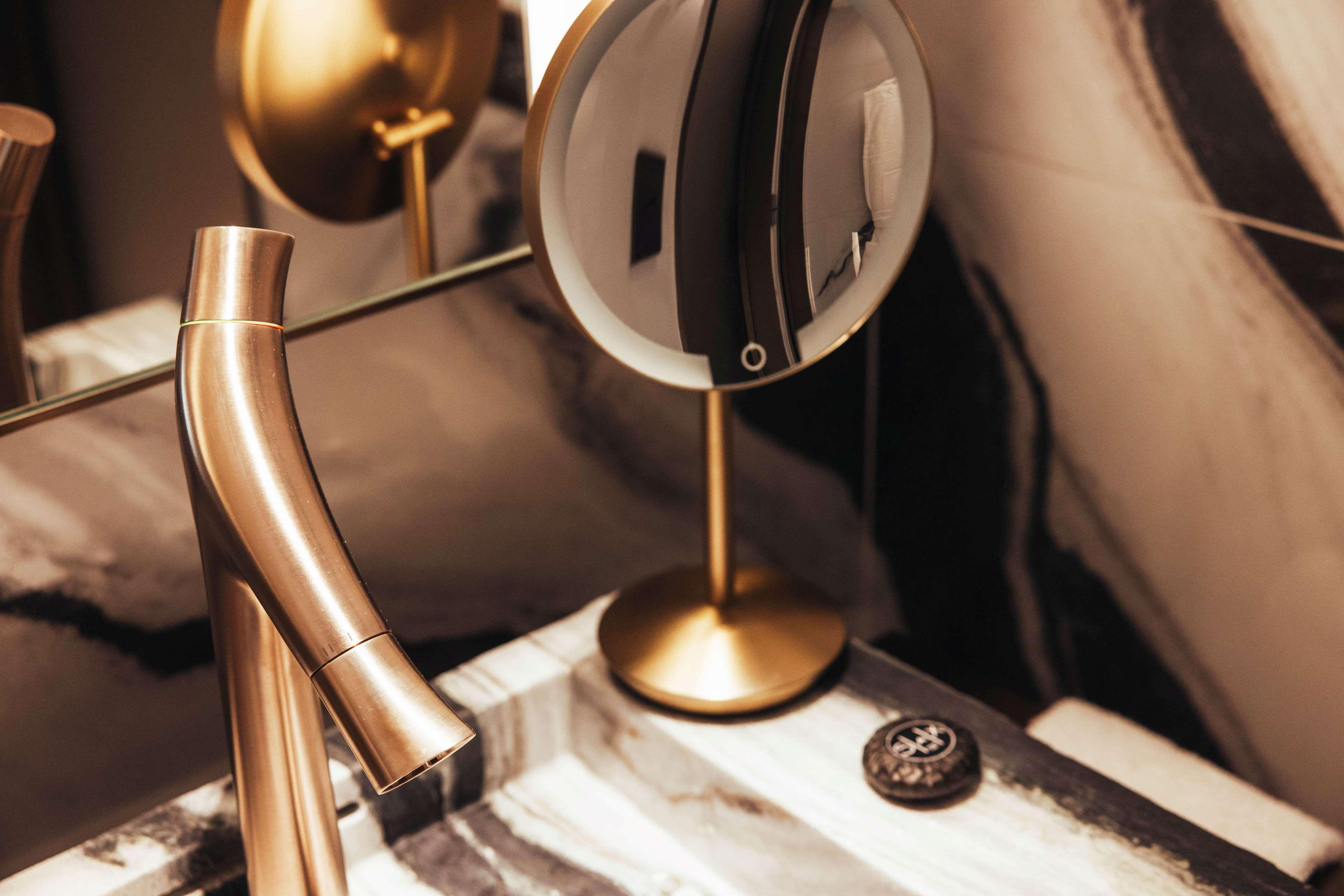 Double Queen Size Bed