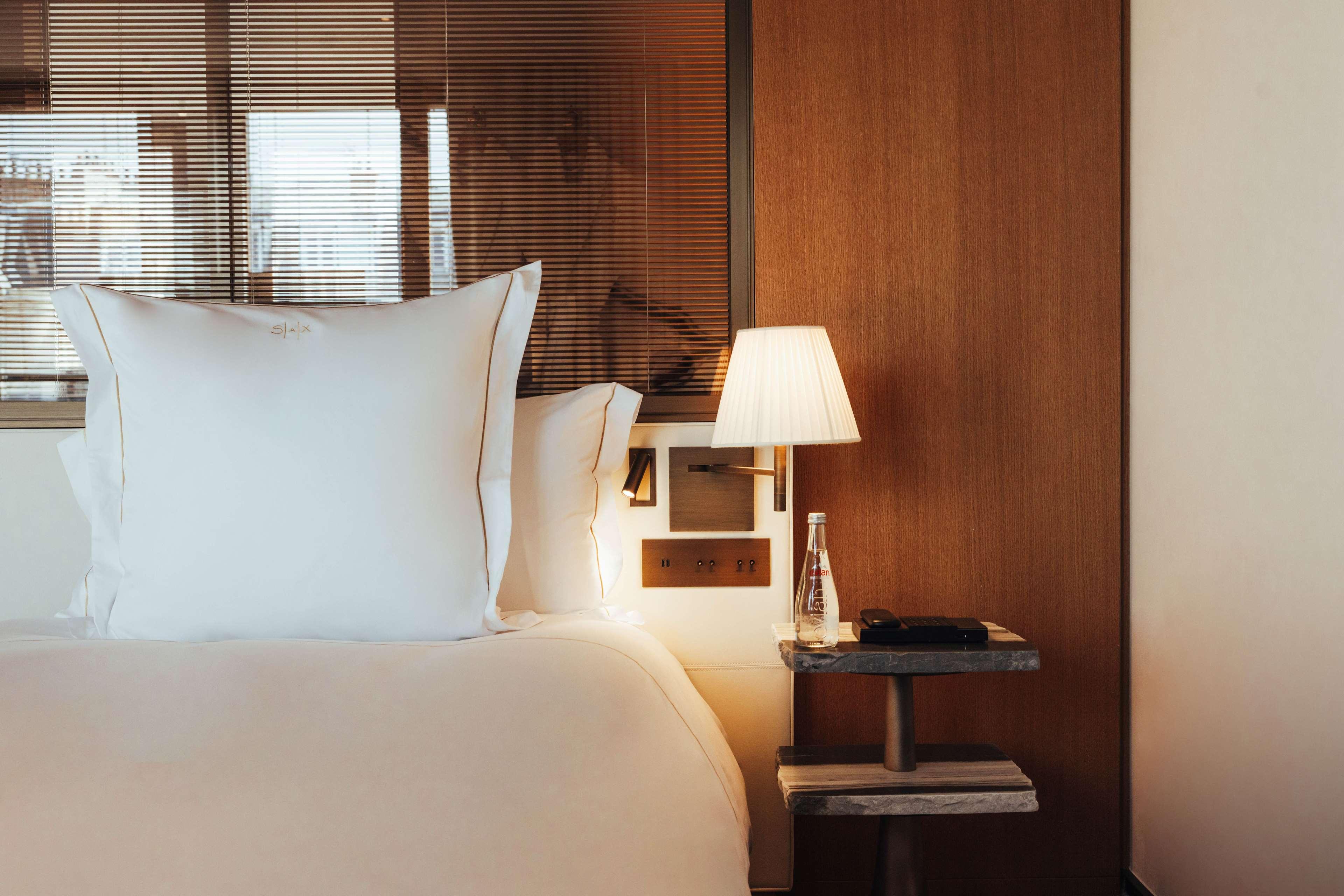 Junior Suite King Size Bed