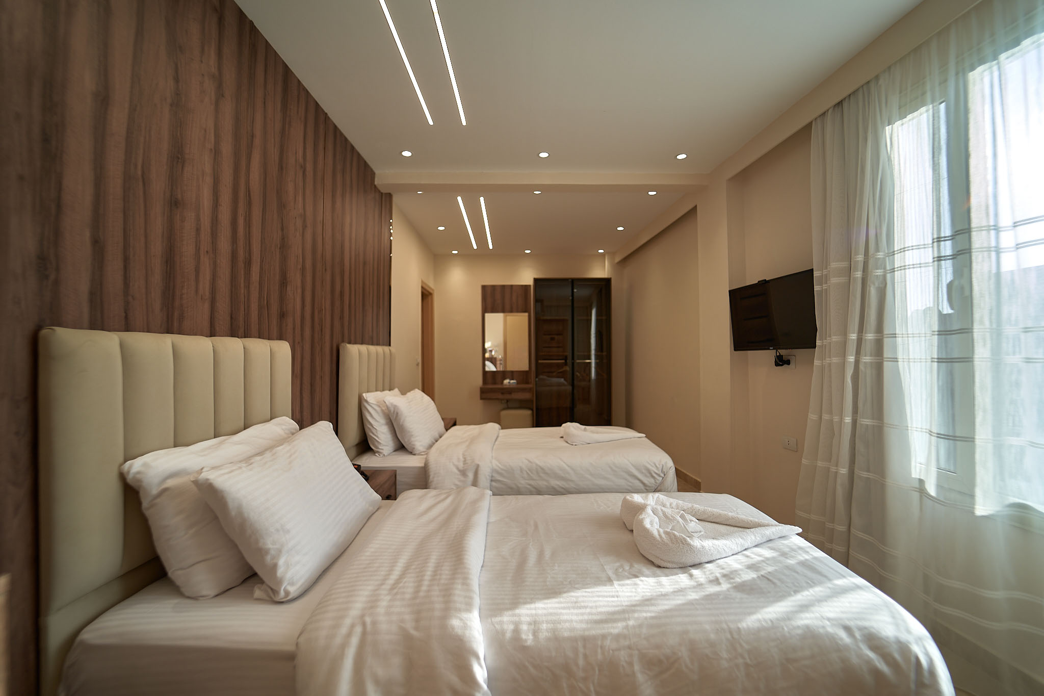 Double or Twin Deluxe