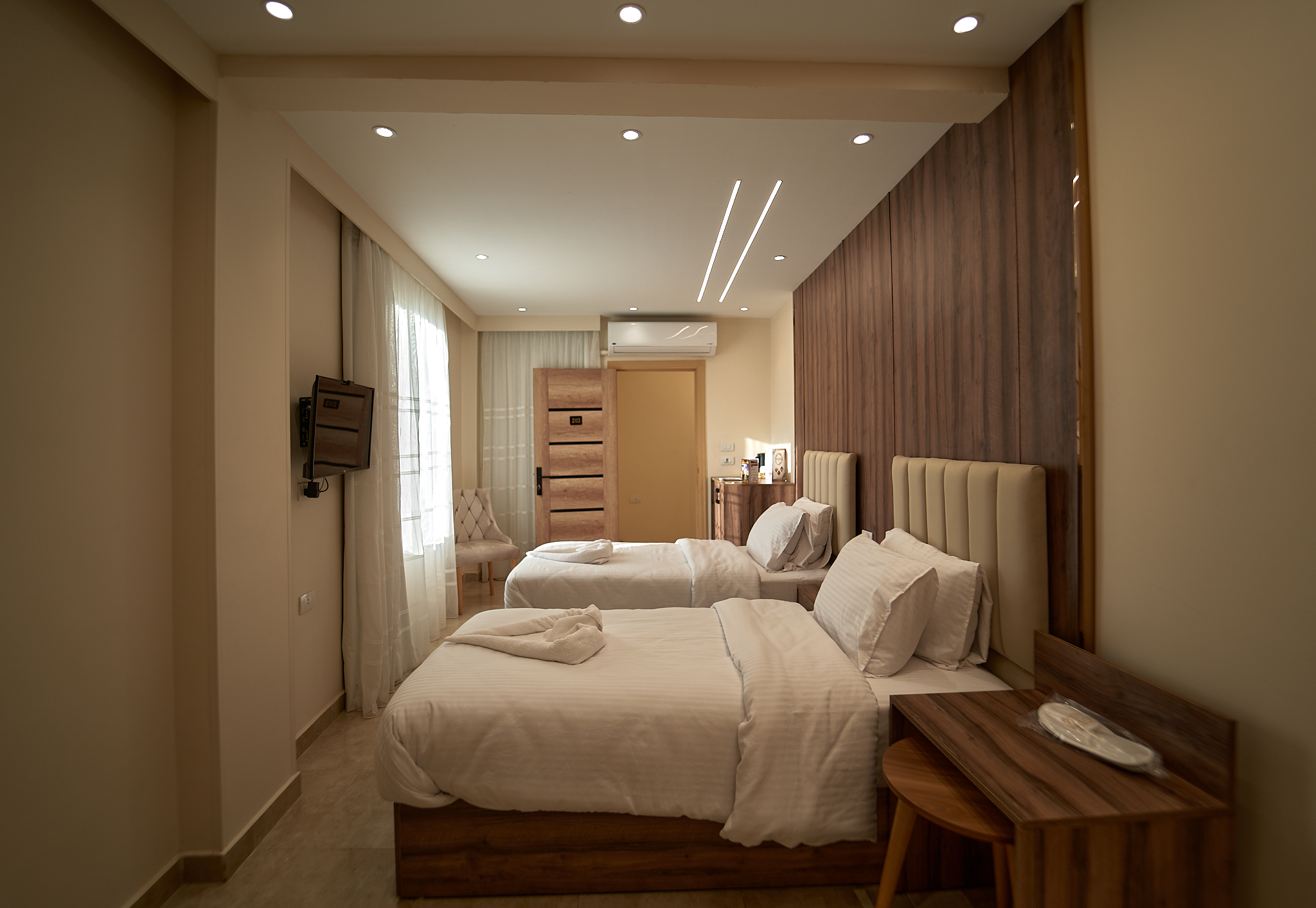 Double or Twin Deluxe