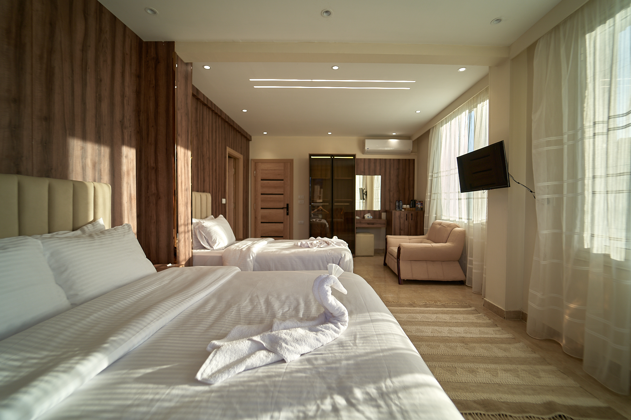 Family Room Deluxe with Balcony