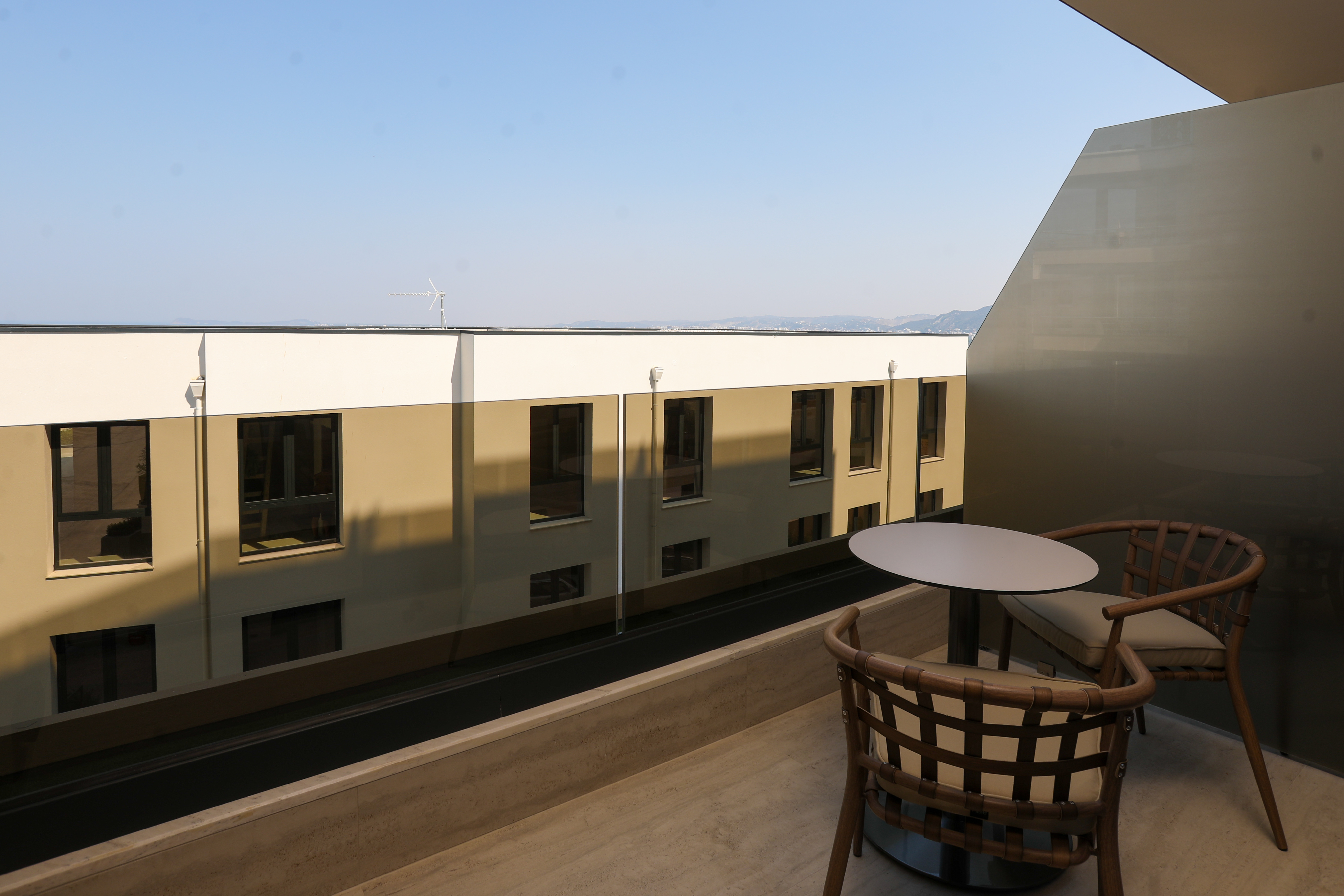 Triple Classic with Balcony
