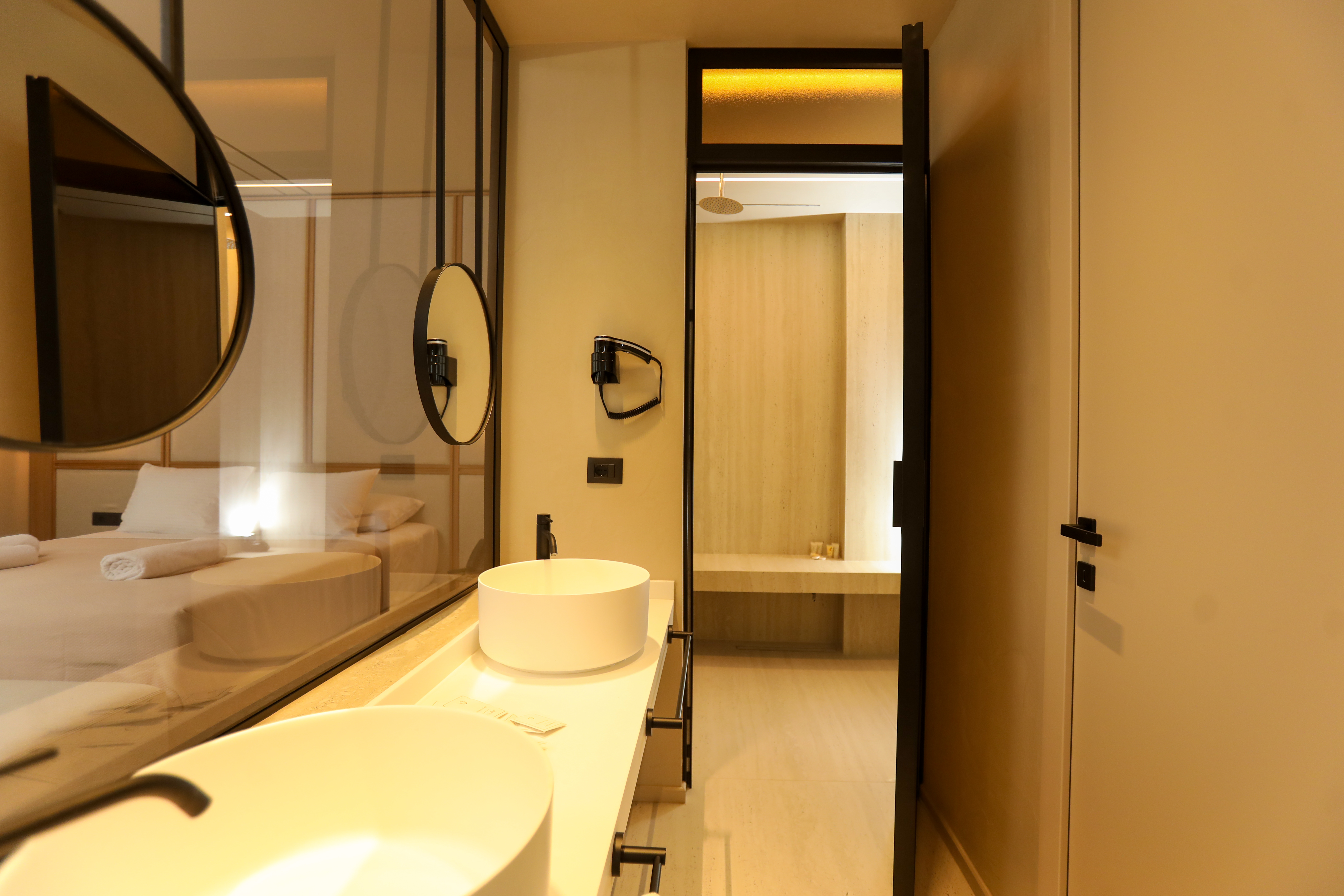 Junior Suite Sea View with Air Conditioning
