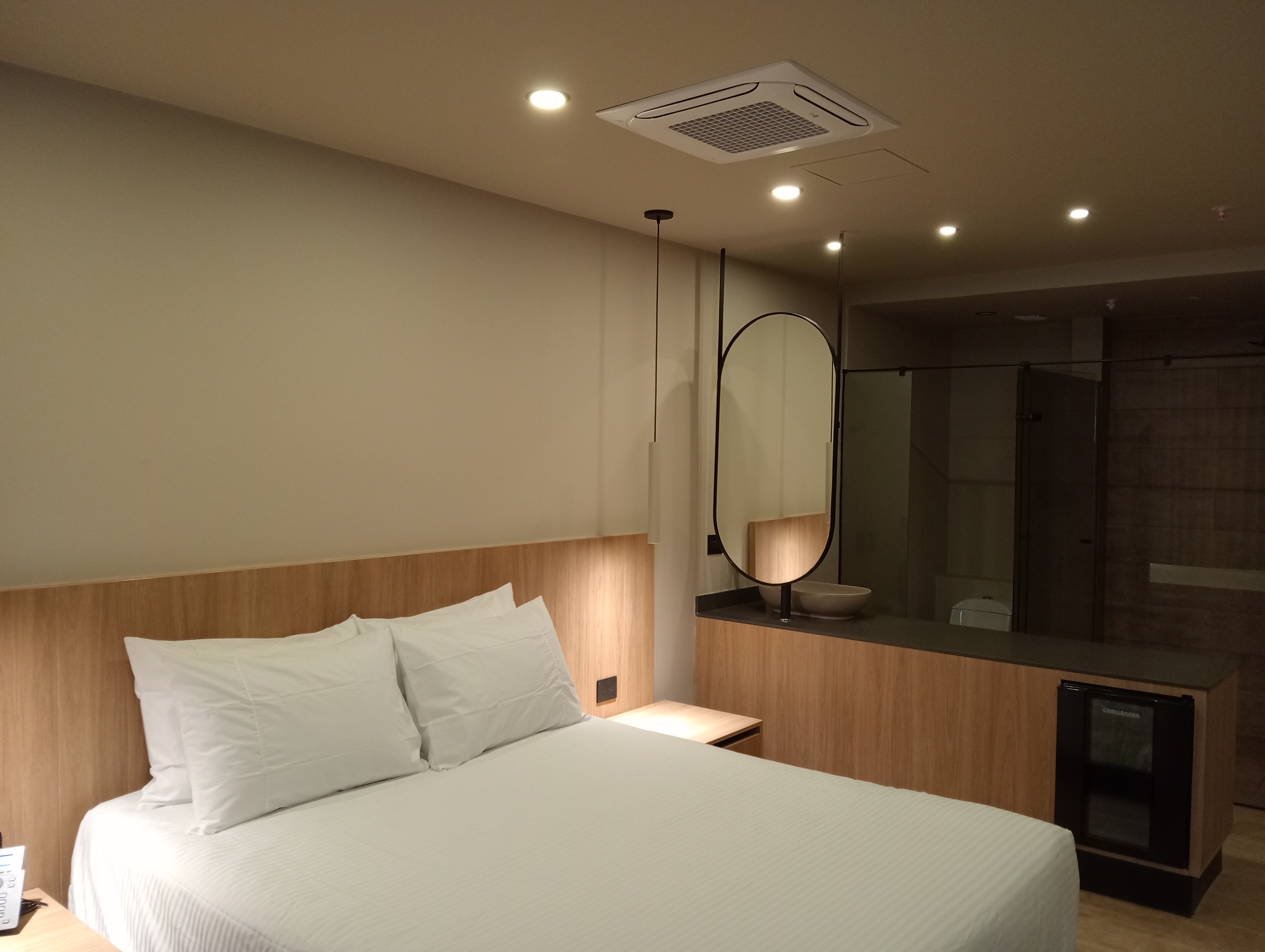 Double Superior Queen Bed