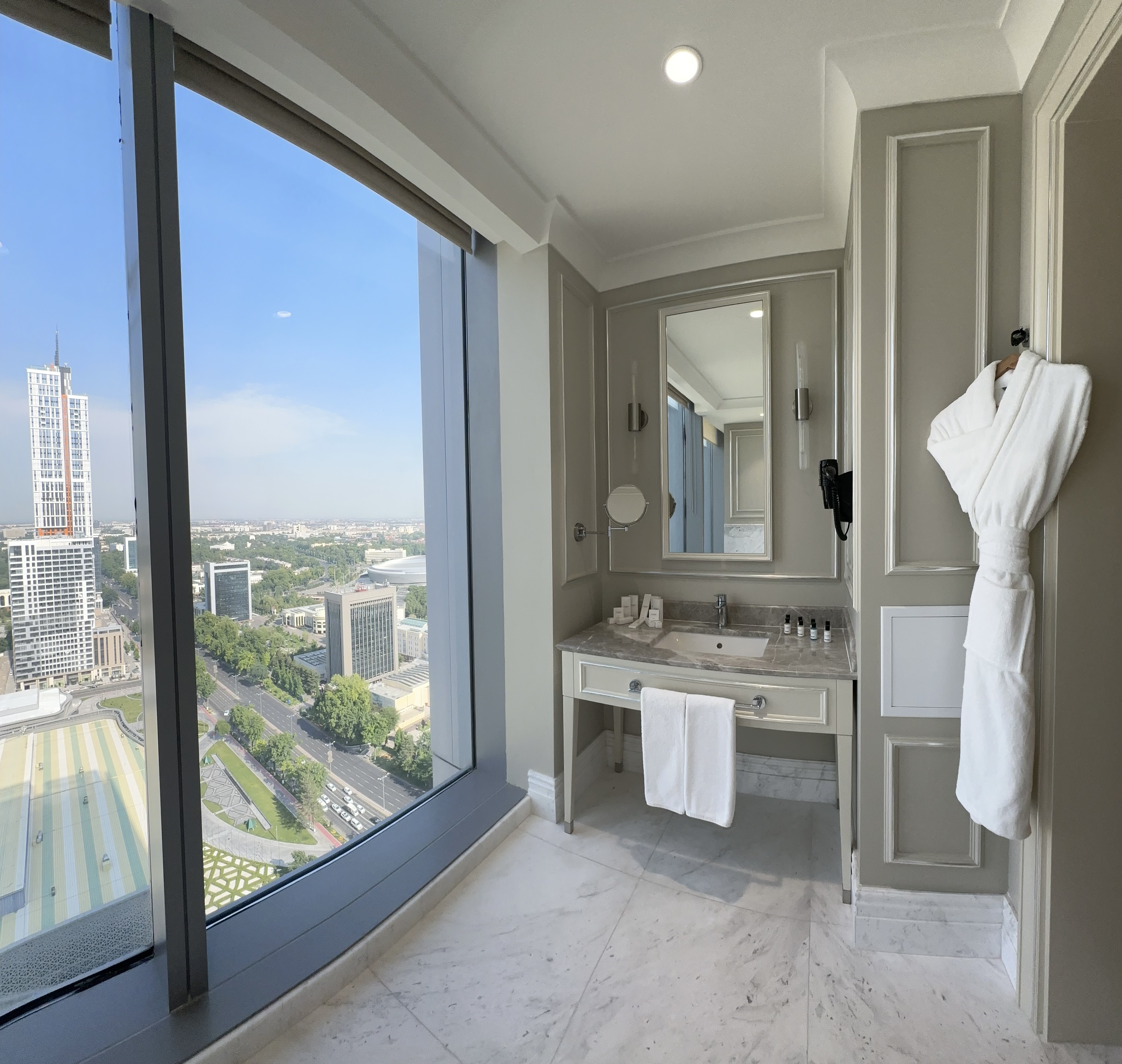 Suite Deluxe One Bed