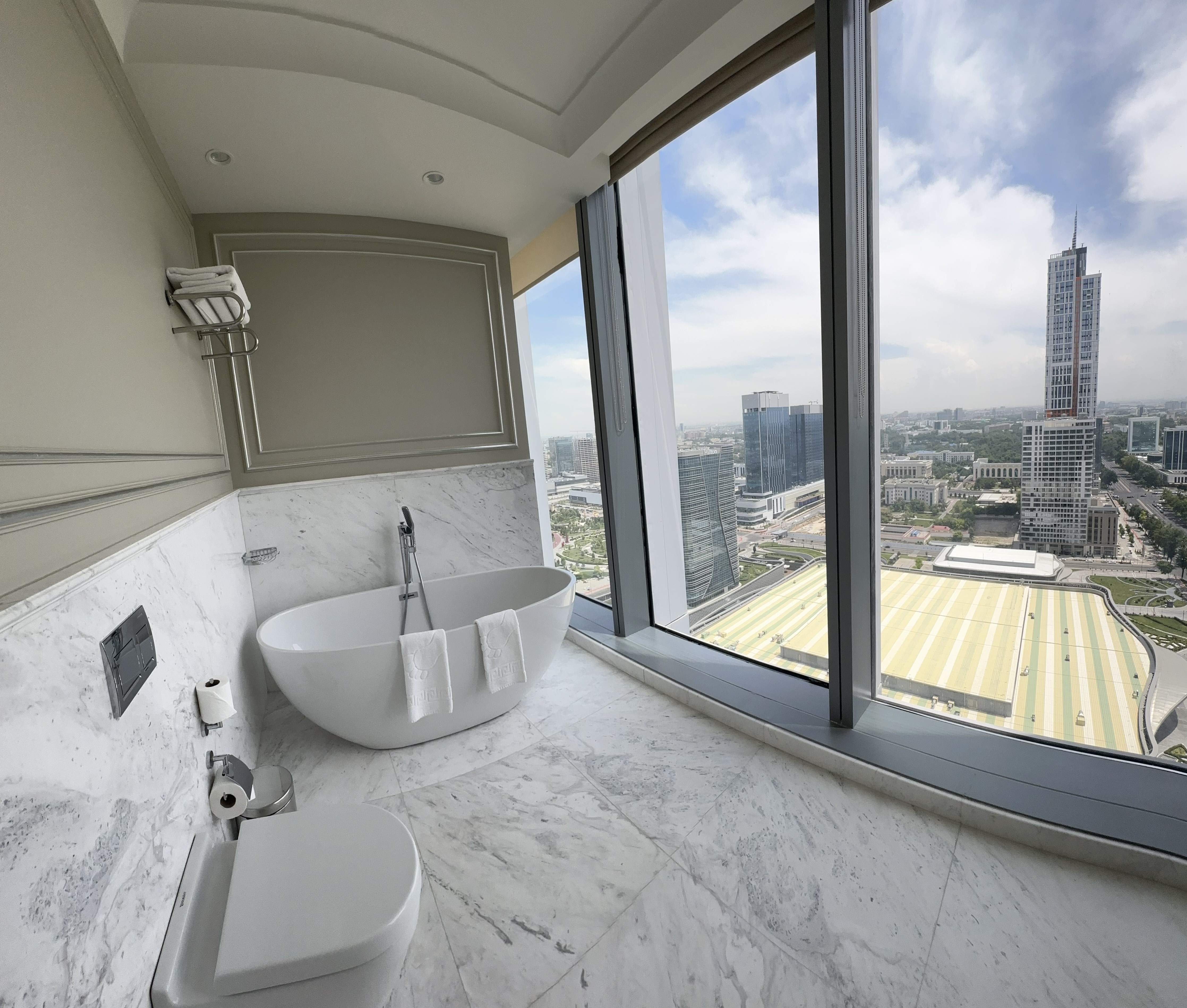 Suite Deluxe One Bed