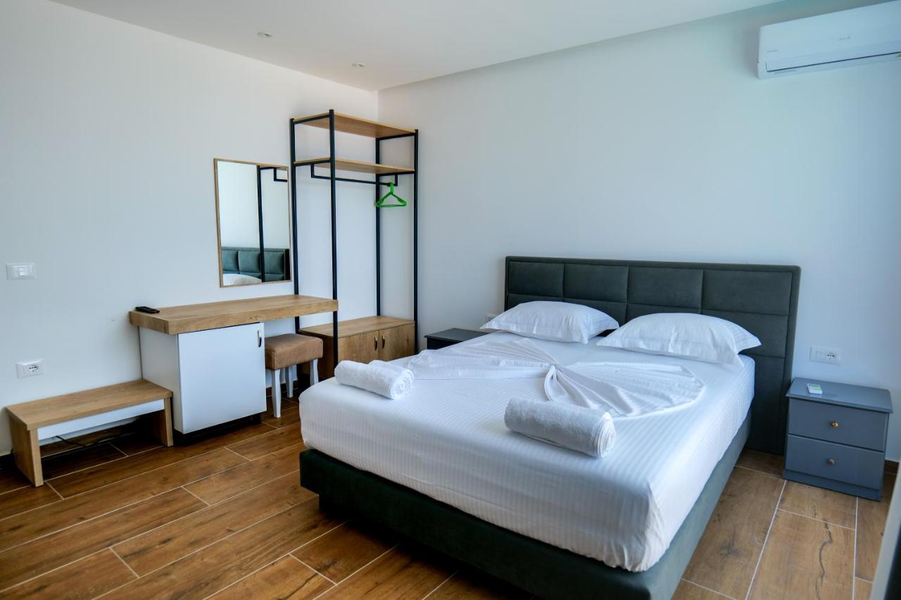 Double Sea View One Bedroom