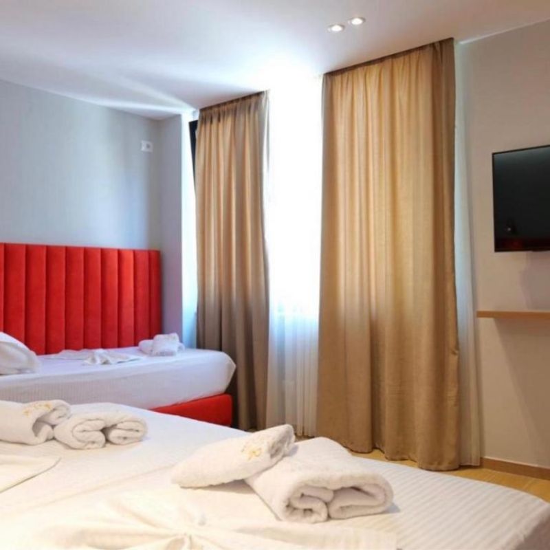 Triple Without Balcony