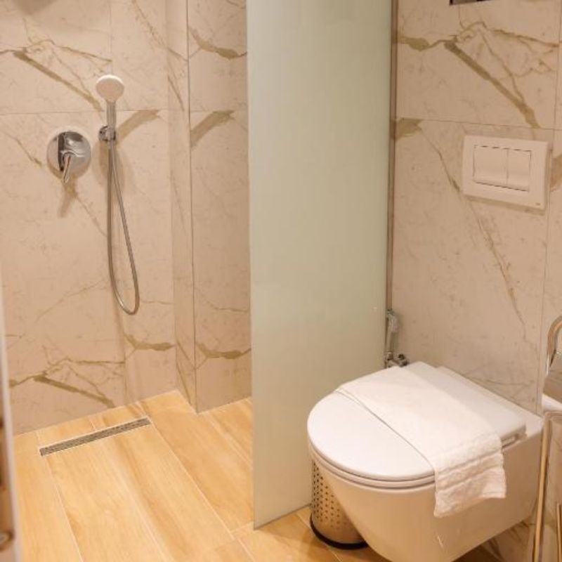 Triple Without Balcony