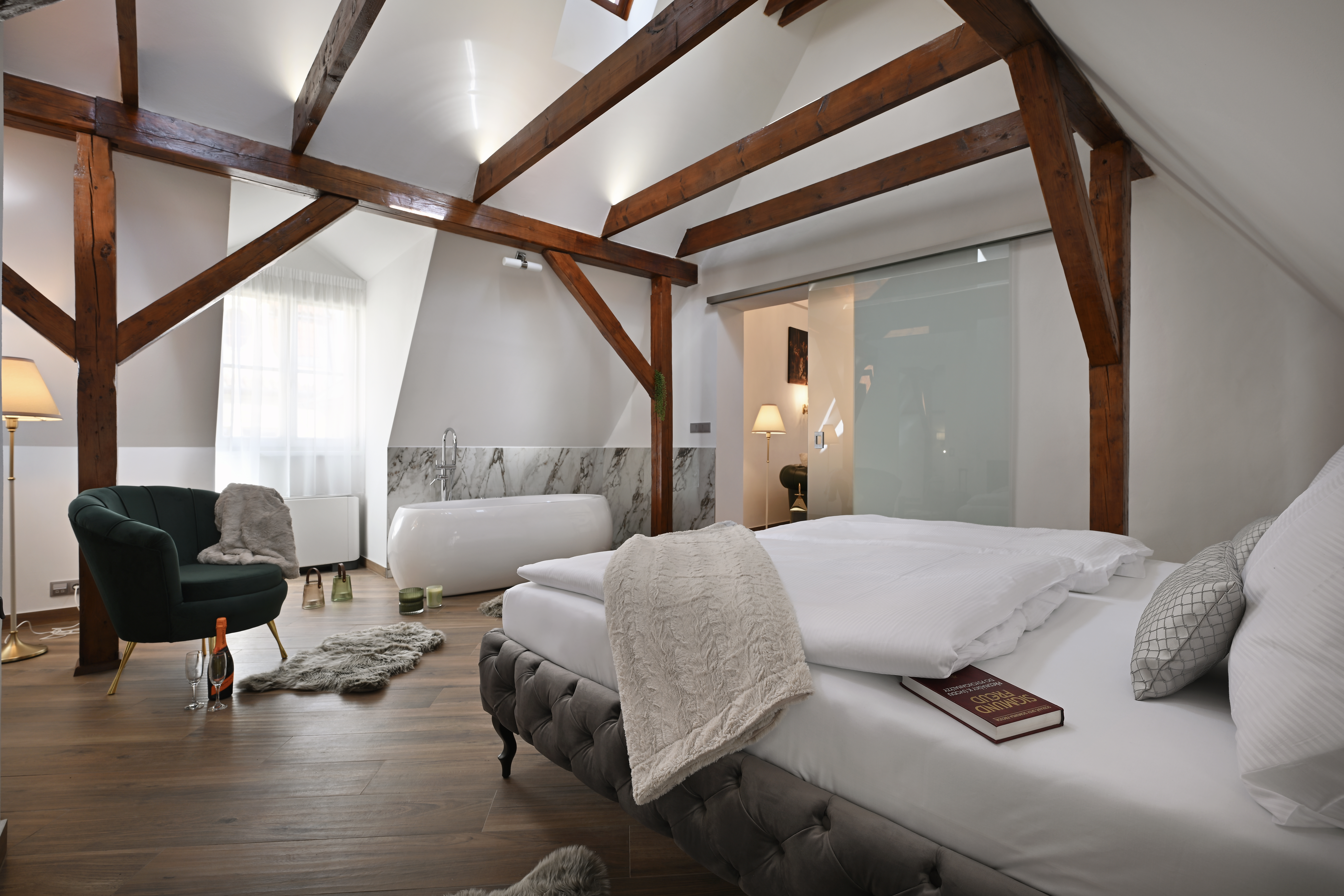 Family Room Deluxe Two Bedroom