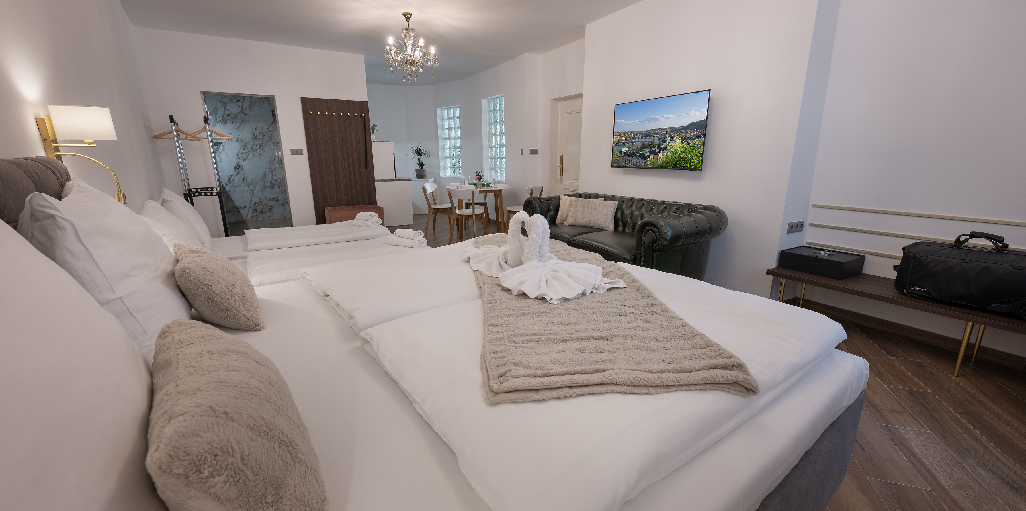 Quadruple Deluxe Two Bedroom