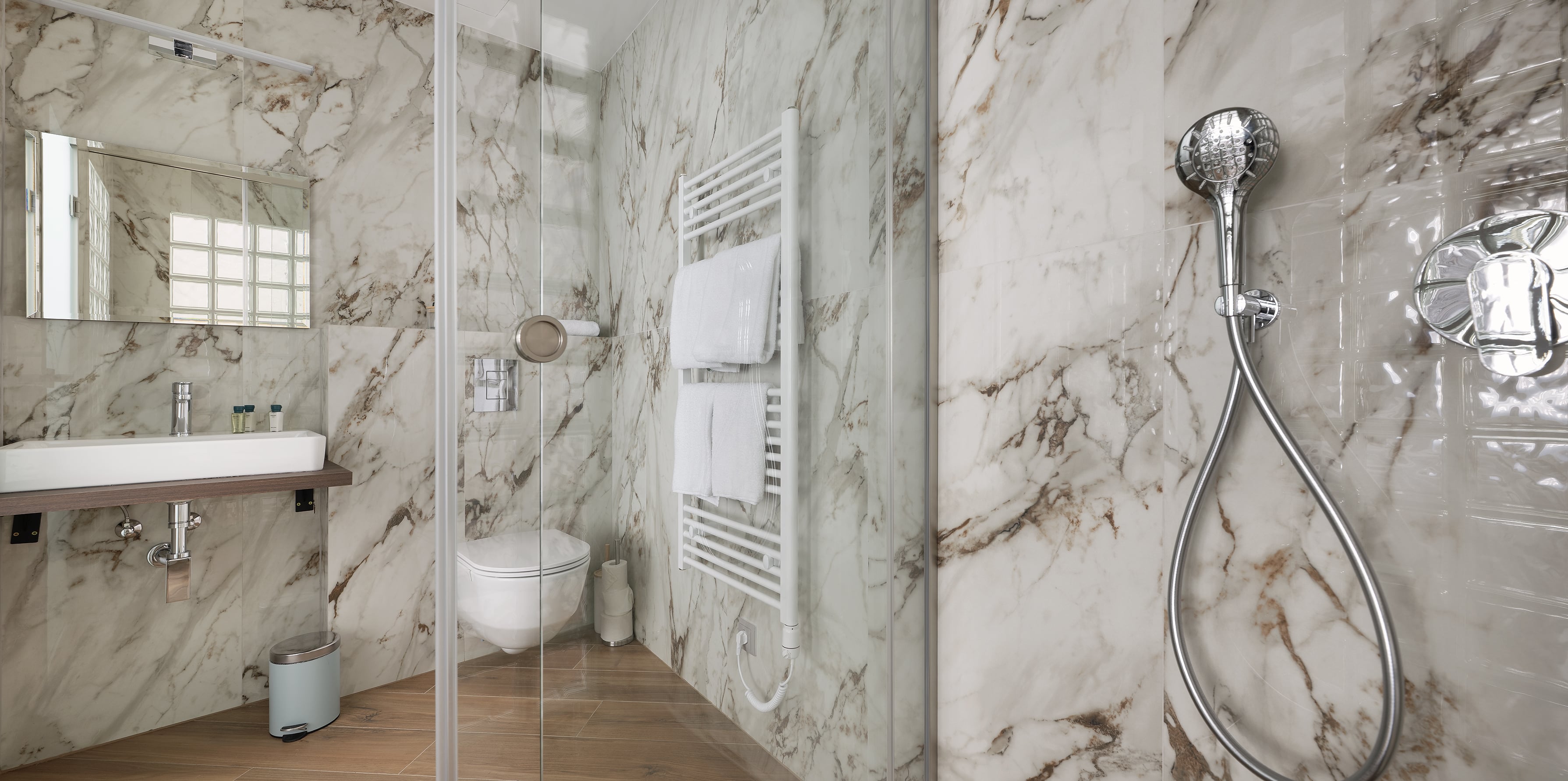 Quadruple One Bedroom