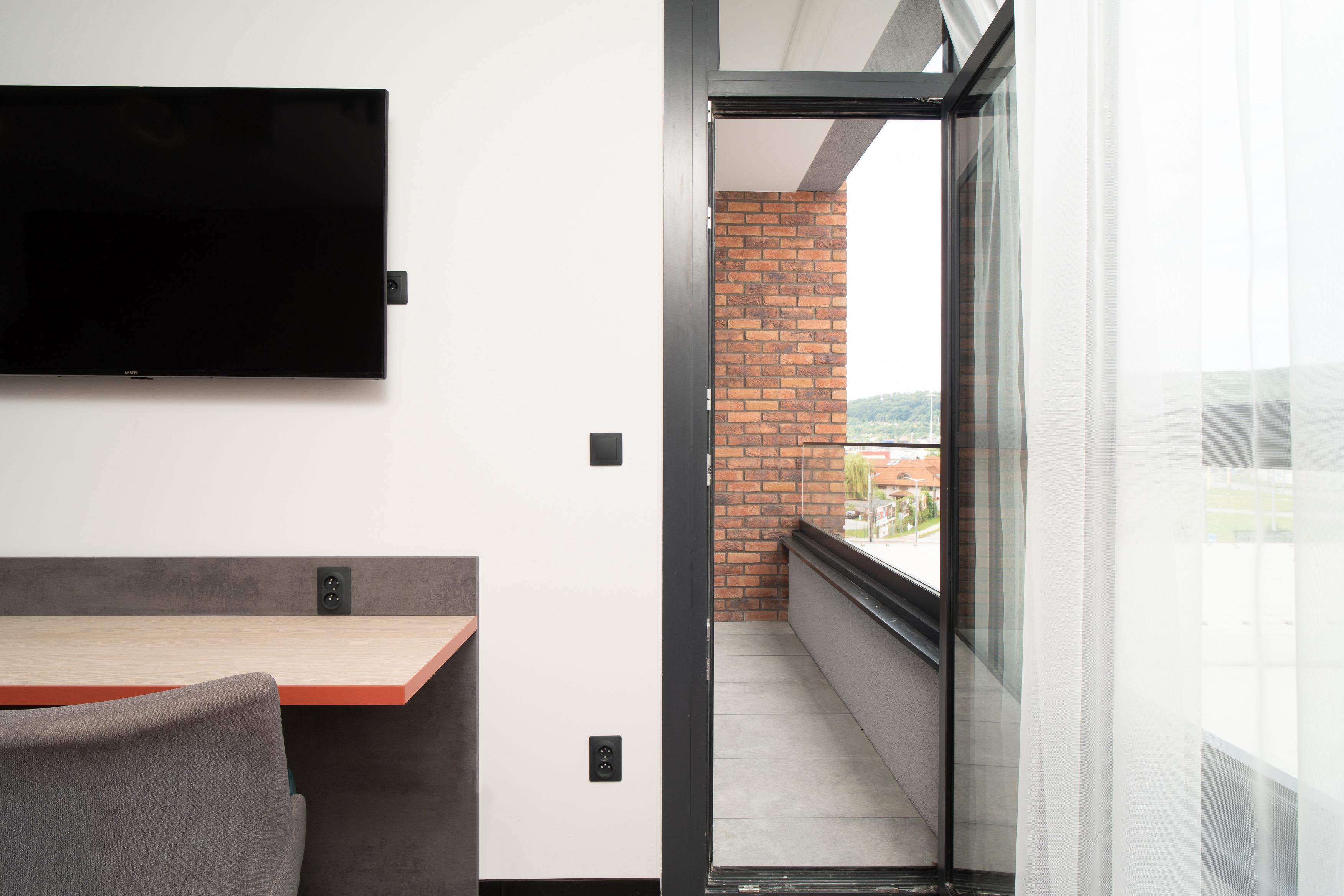 Apartment Capacity 4