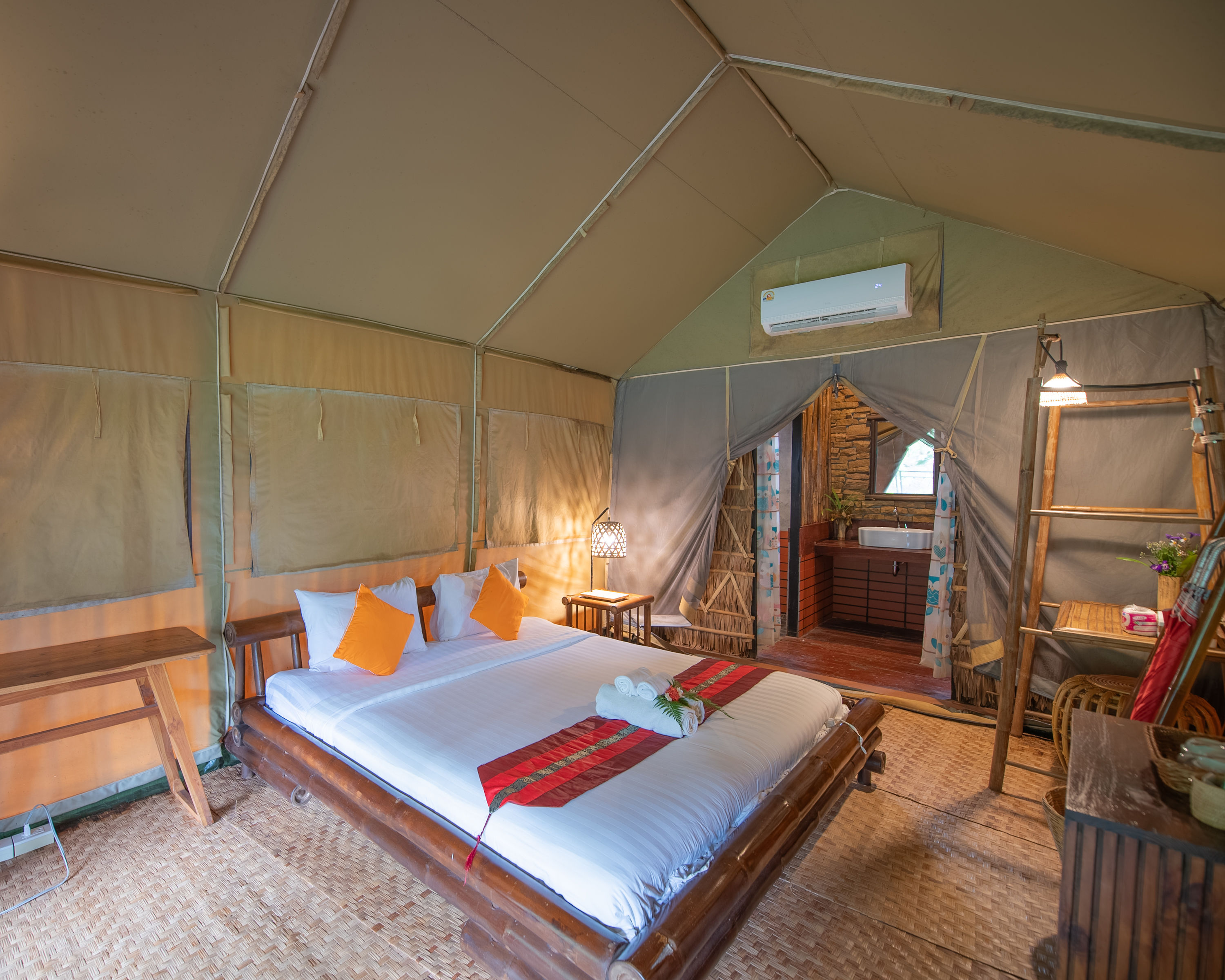 Double or Twin Standard