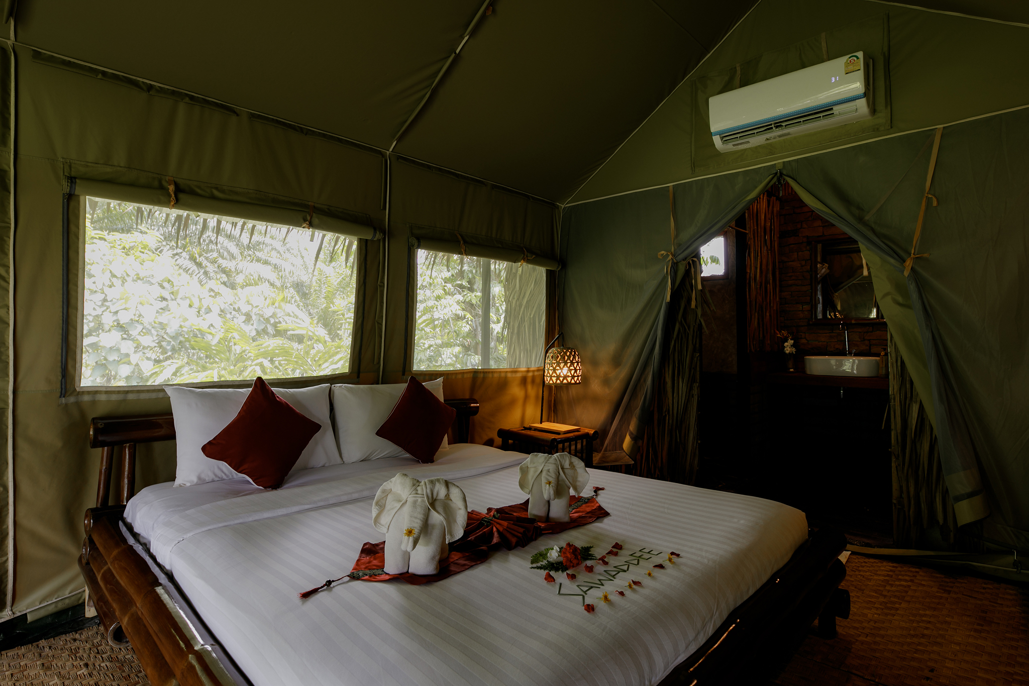 Double or Twin Standard