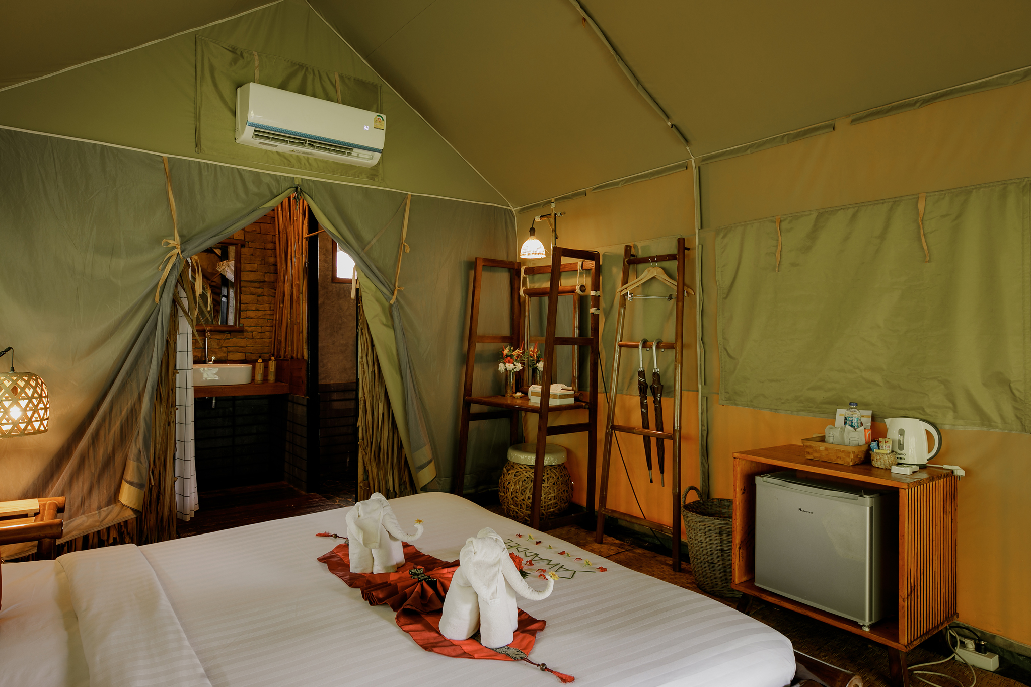 Double or Twin Standard