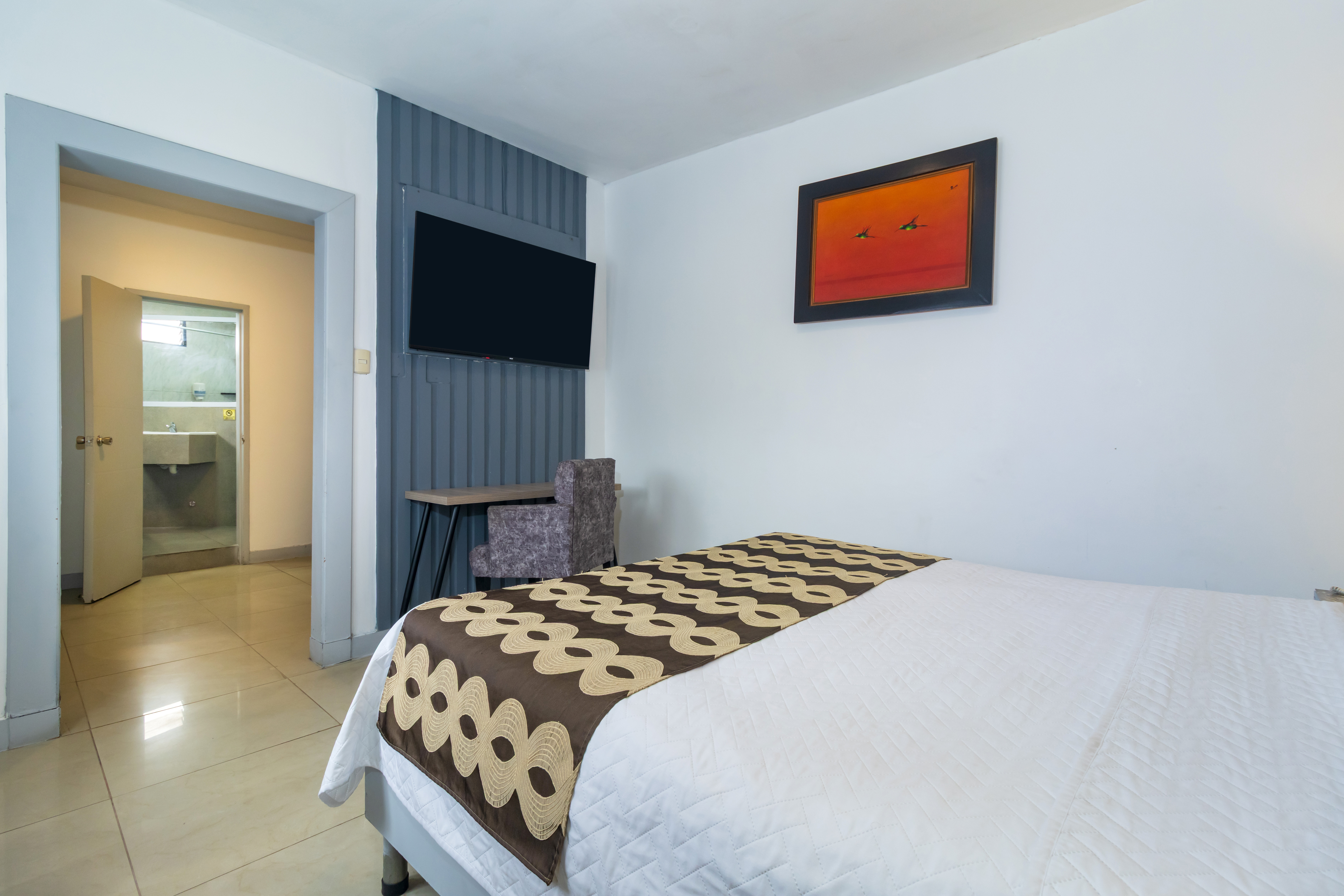 Double Superior Queen Bed