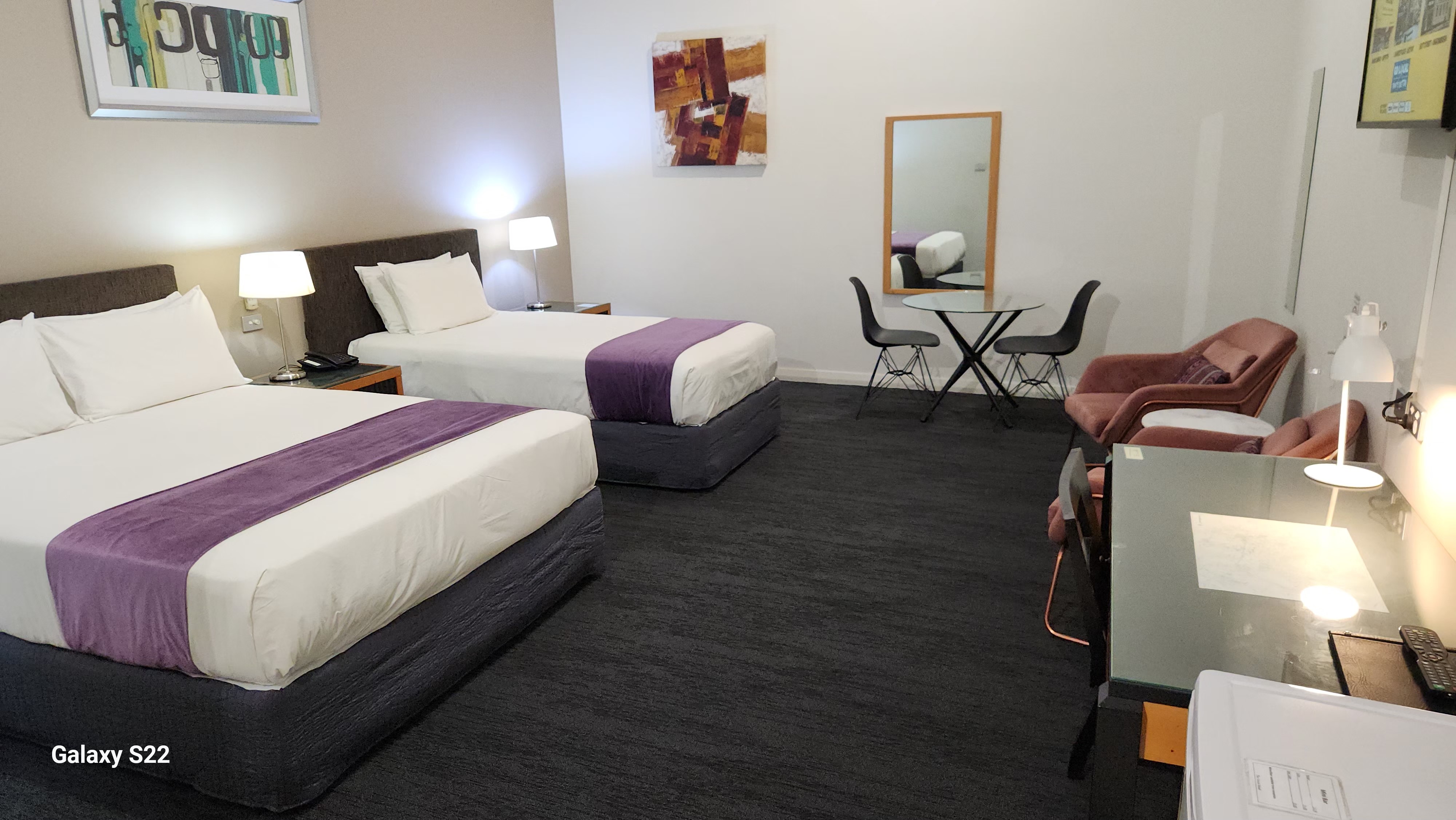 Twin Deluxe Two Beds