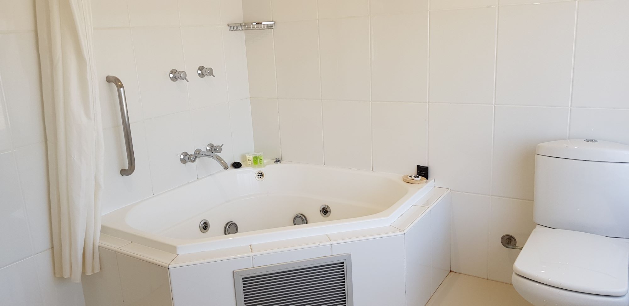 Double Executive King Bed