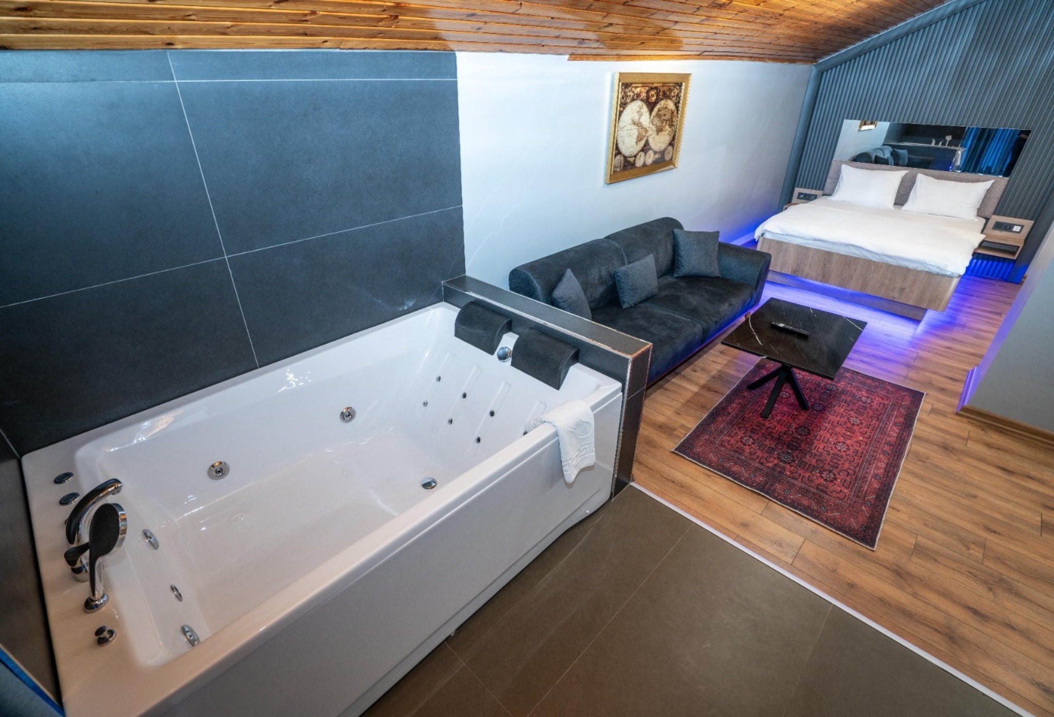 Room Two Double Beds