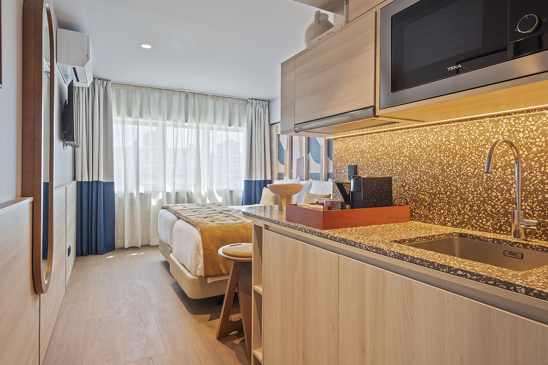 Double or Twin Standard