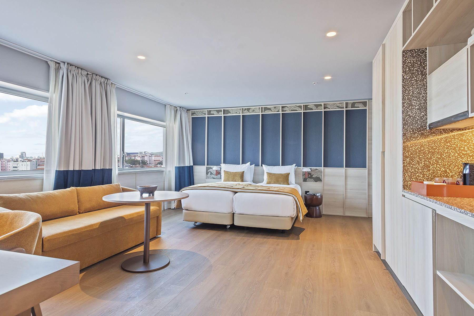 Family Room Superior