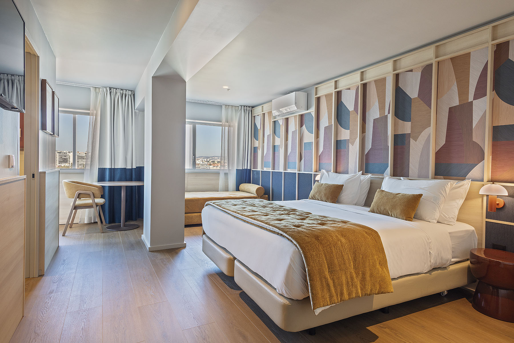 Double or Twin Standard