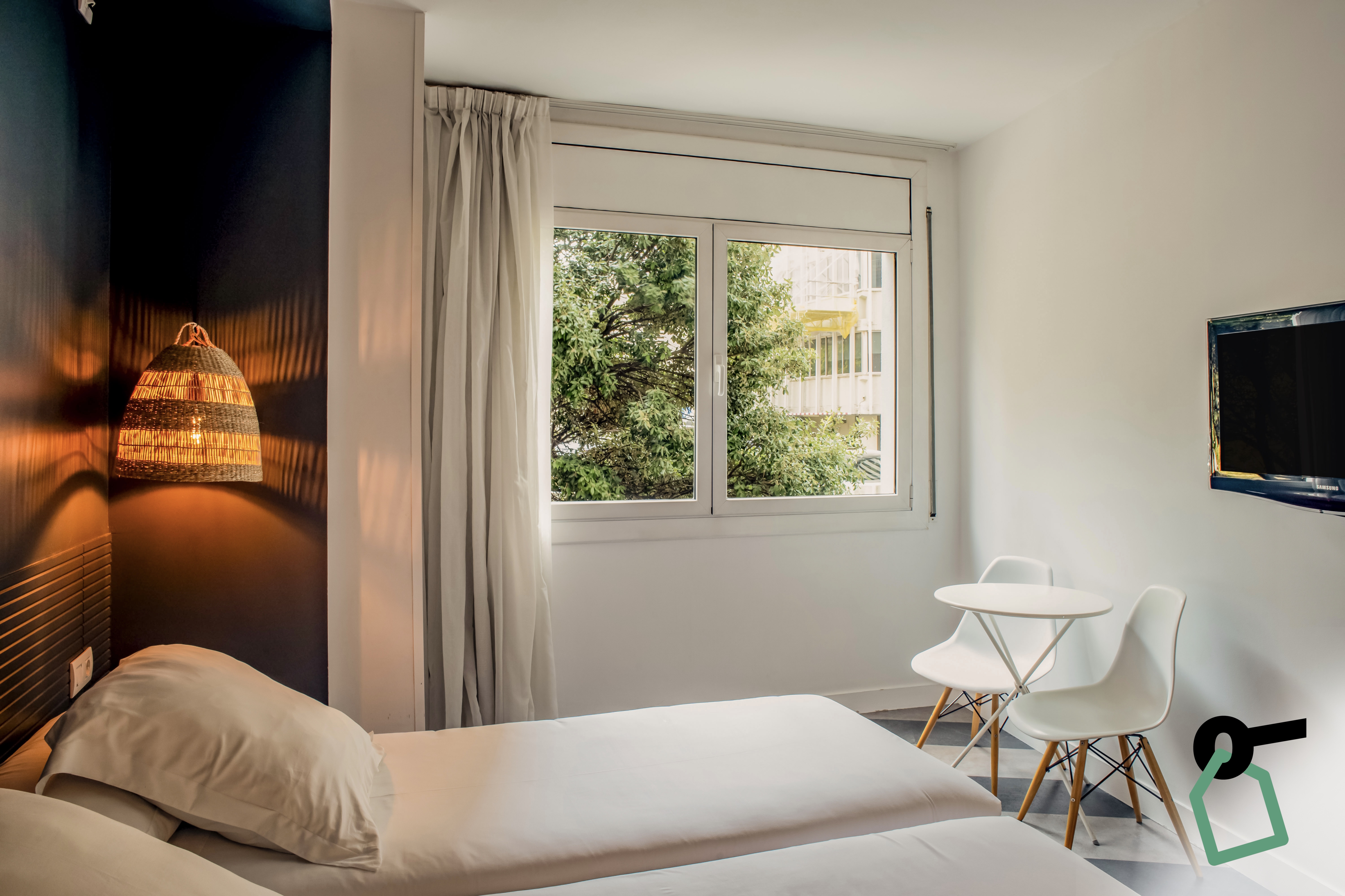 Double or Twin Standard