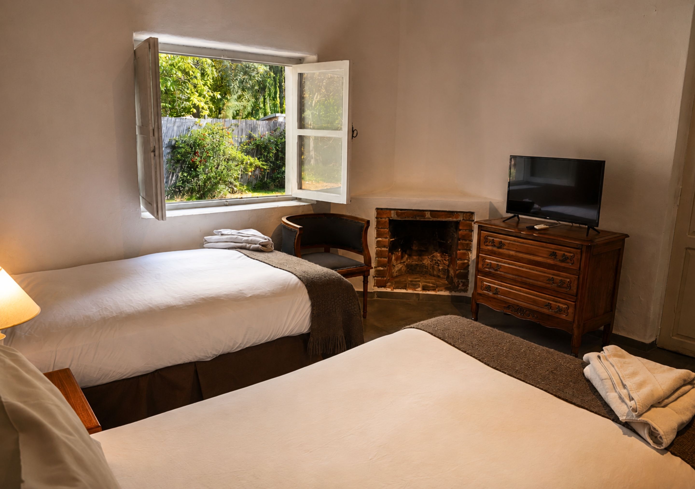 Double Superior King Bed
