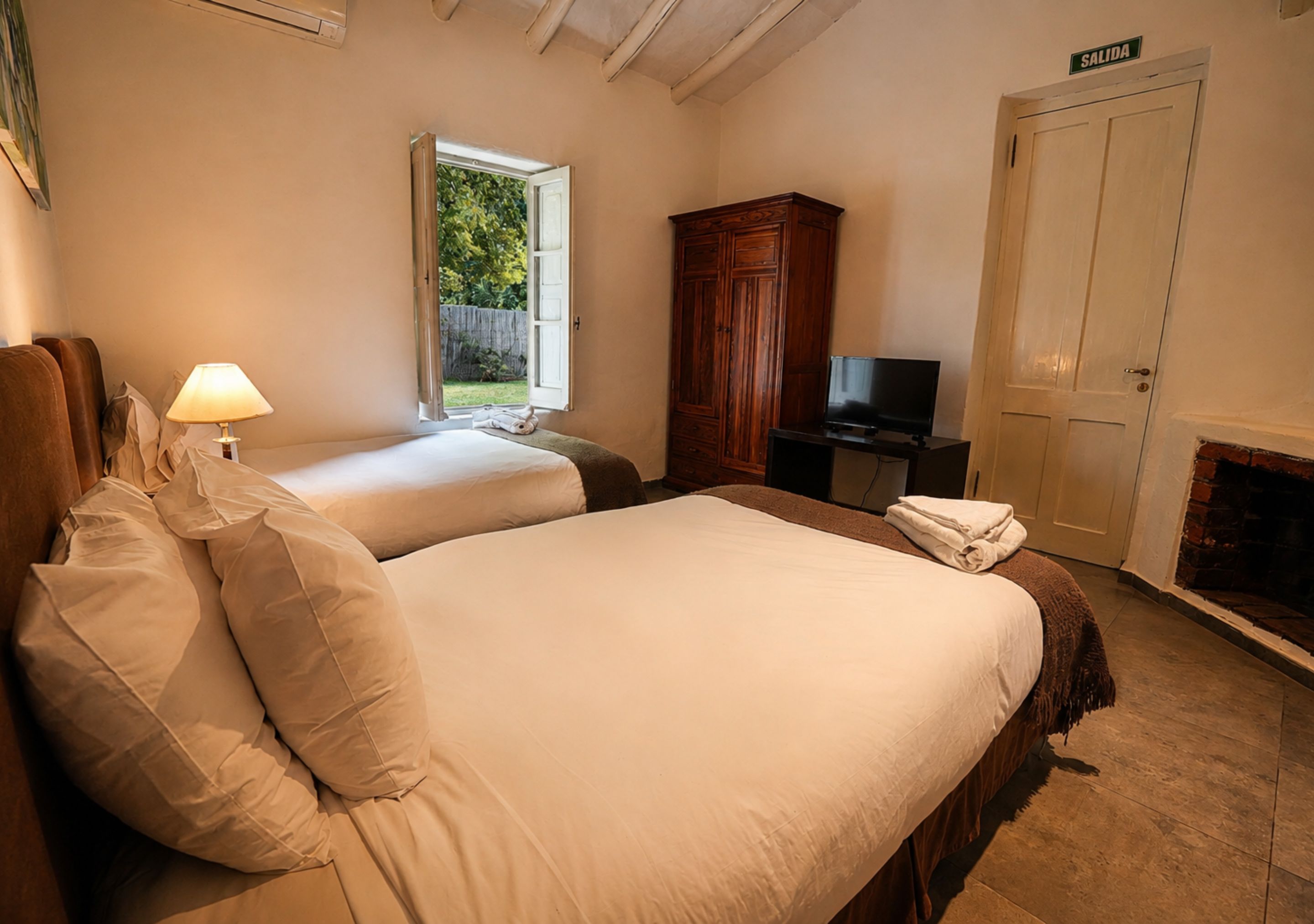 Double Superior King Bed