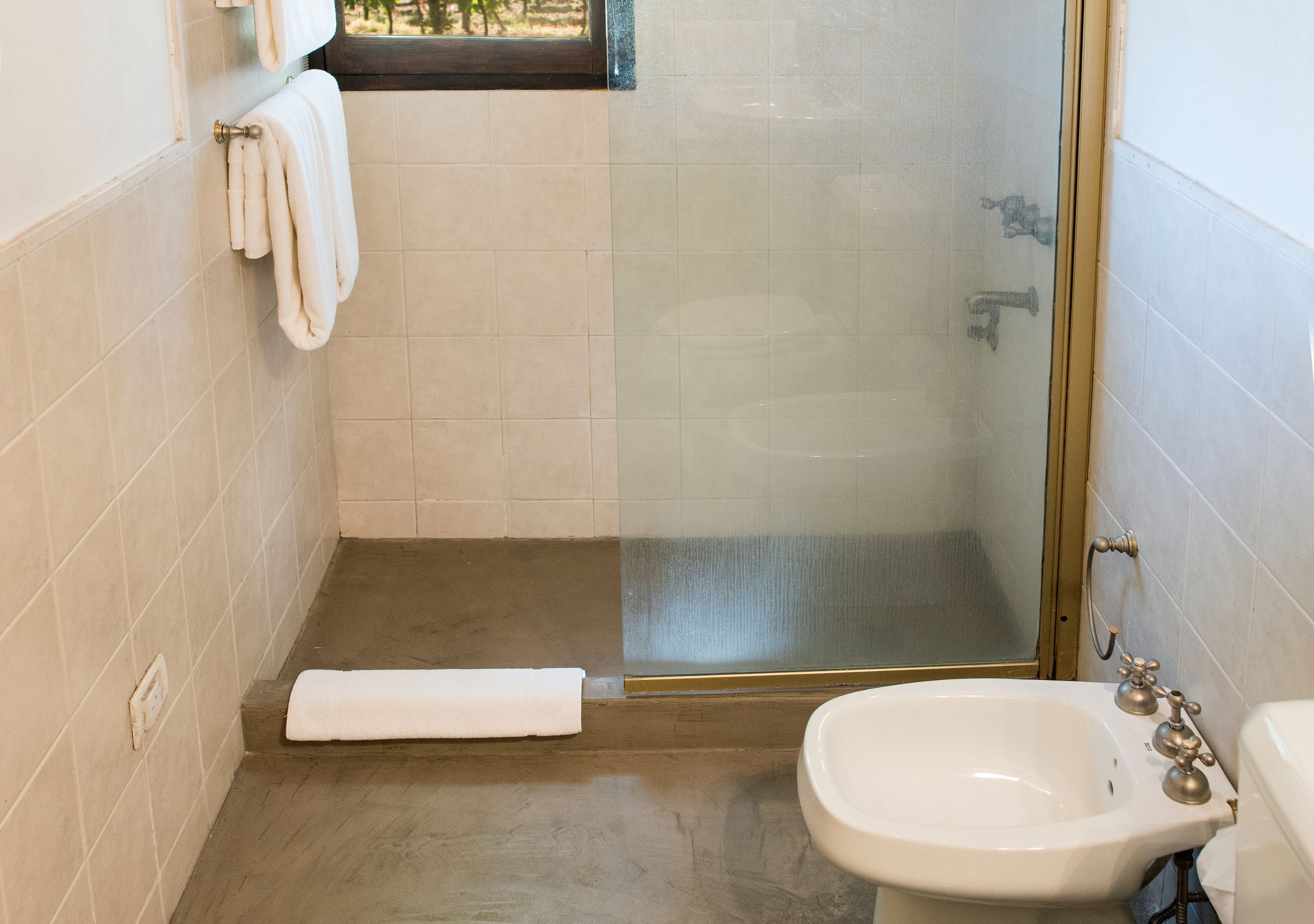 Triple Three Bedrooms One Bathroom