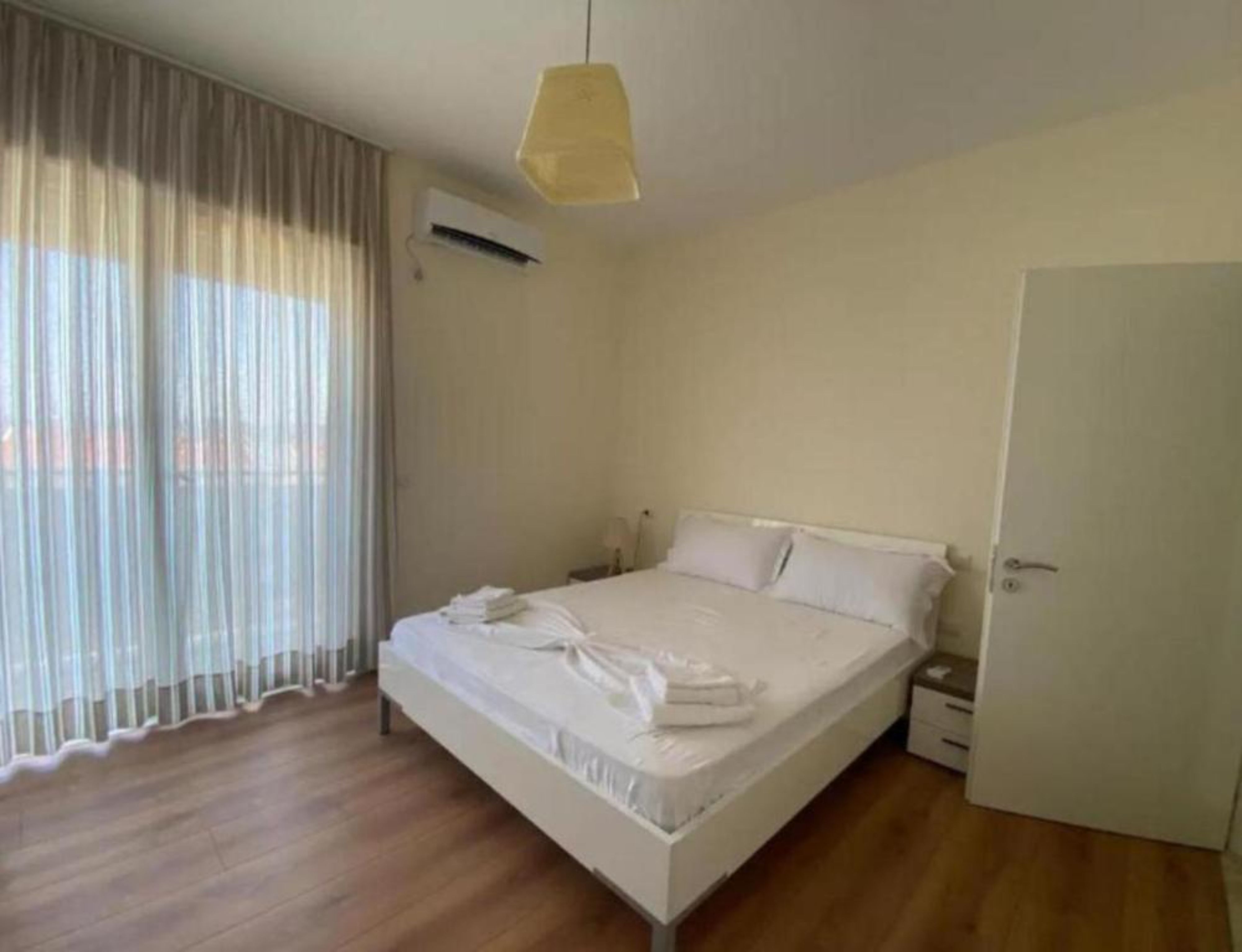 Apartment Mountain View