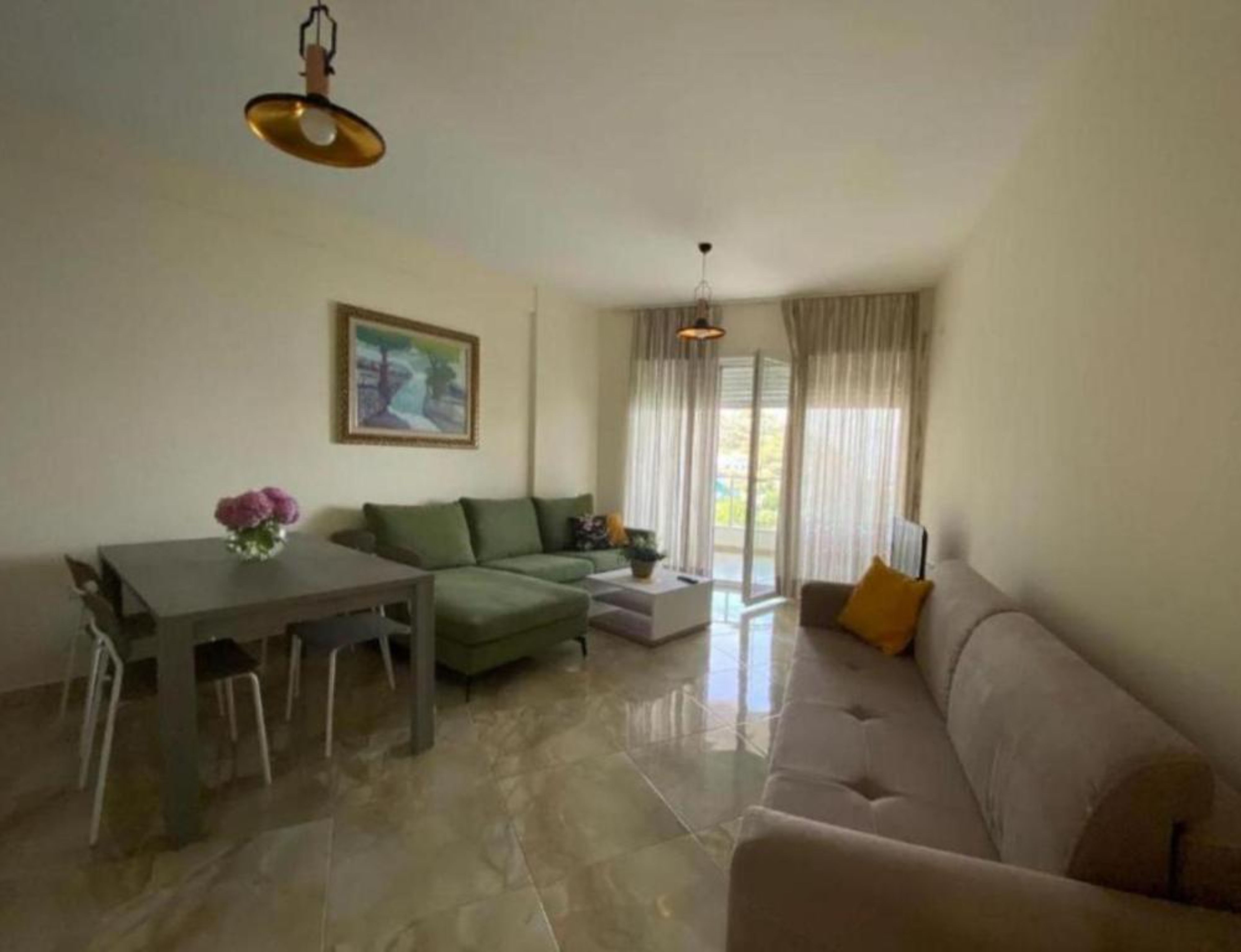 Apartment Mountain View