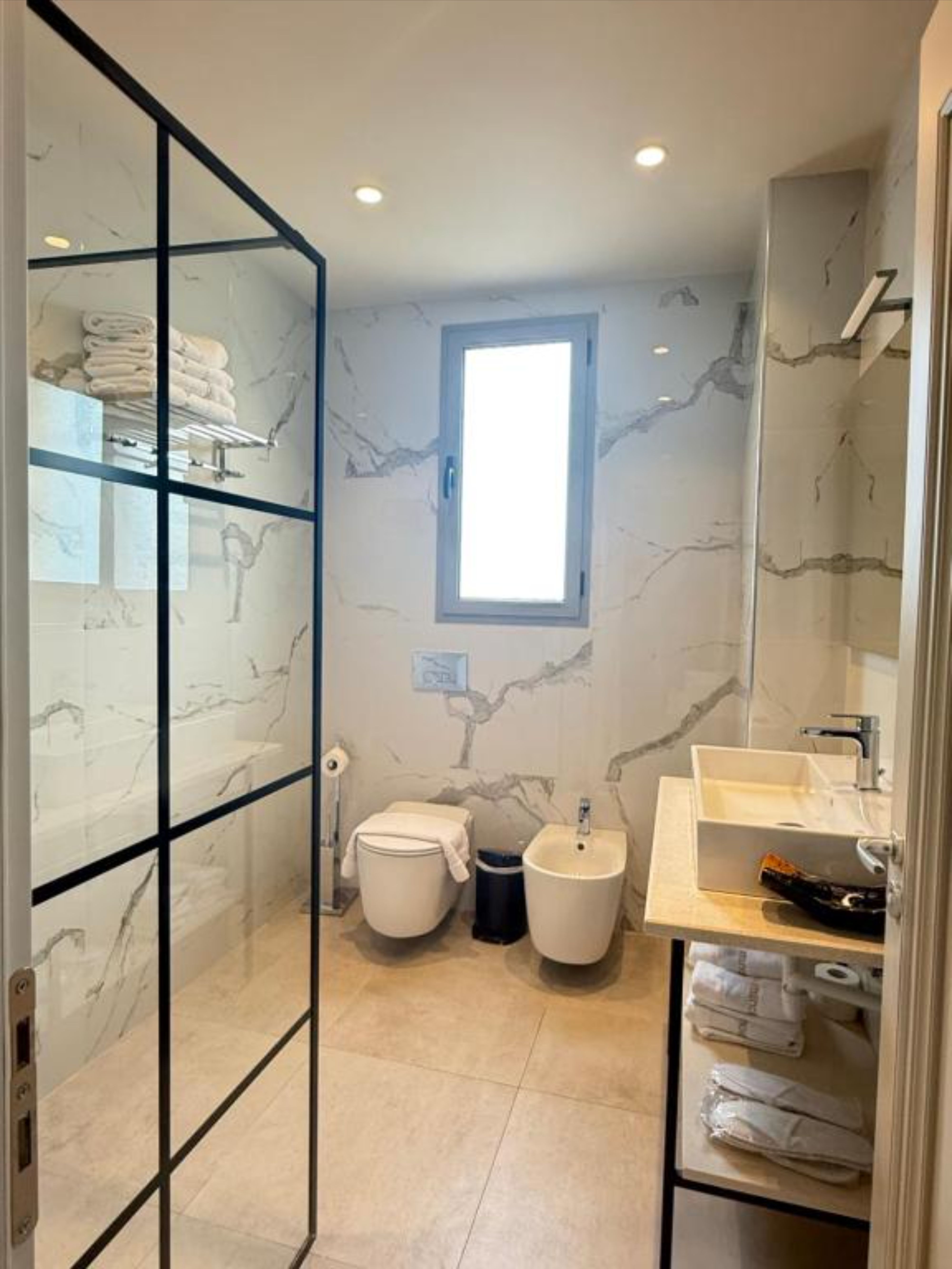 Suite Two Bedrooms One Bathroom