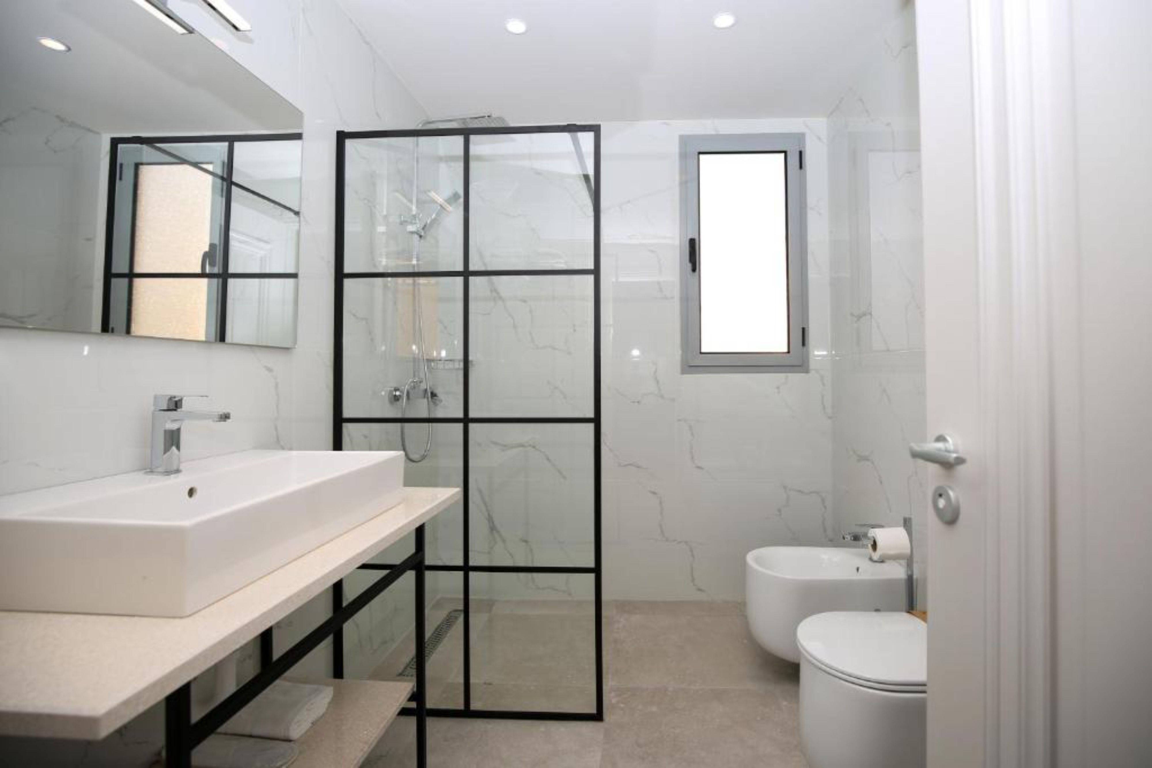 Suite Sea View with Air Conditioning