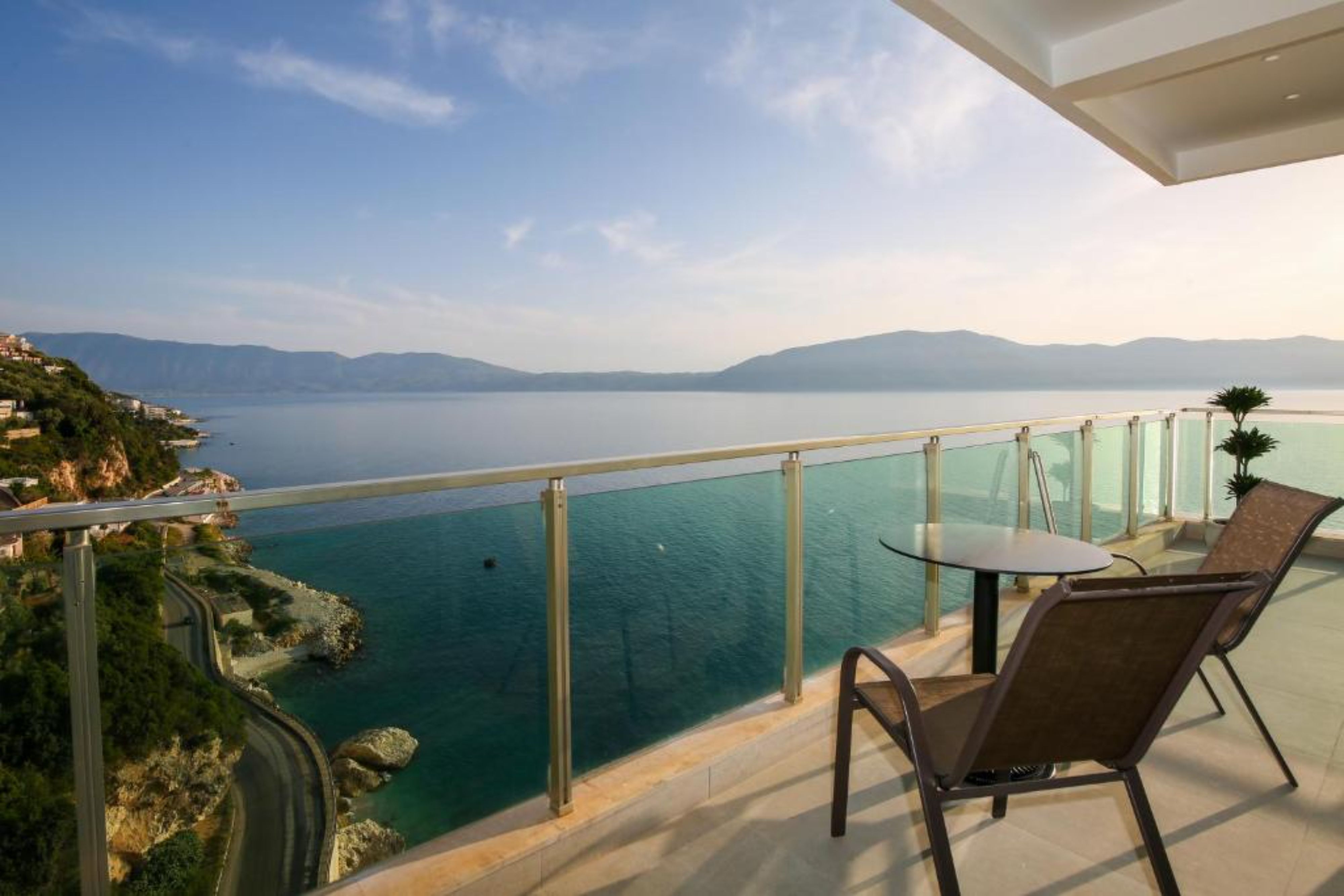 Suite Sea View with Air Conditioning