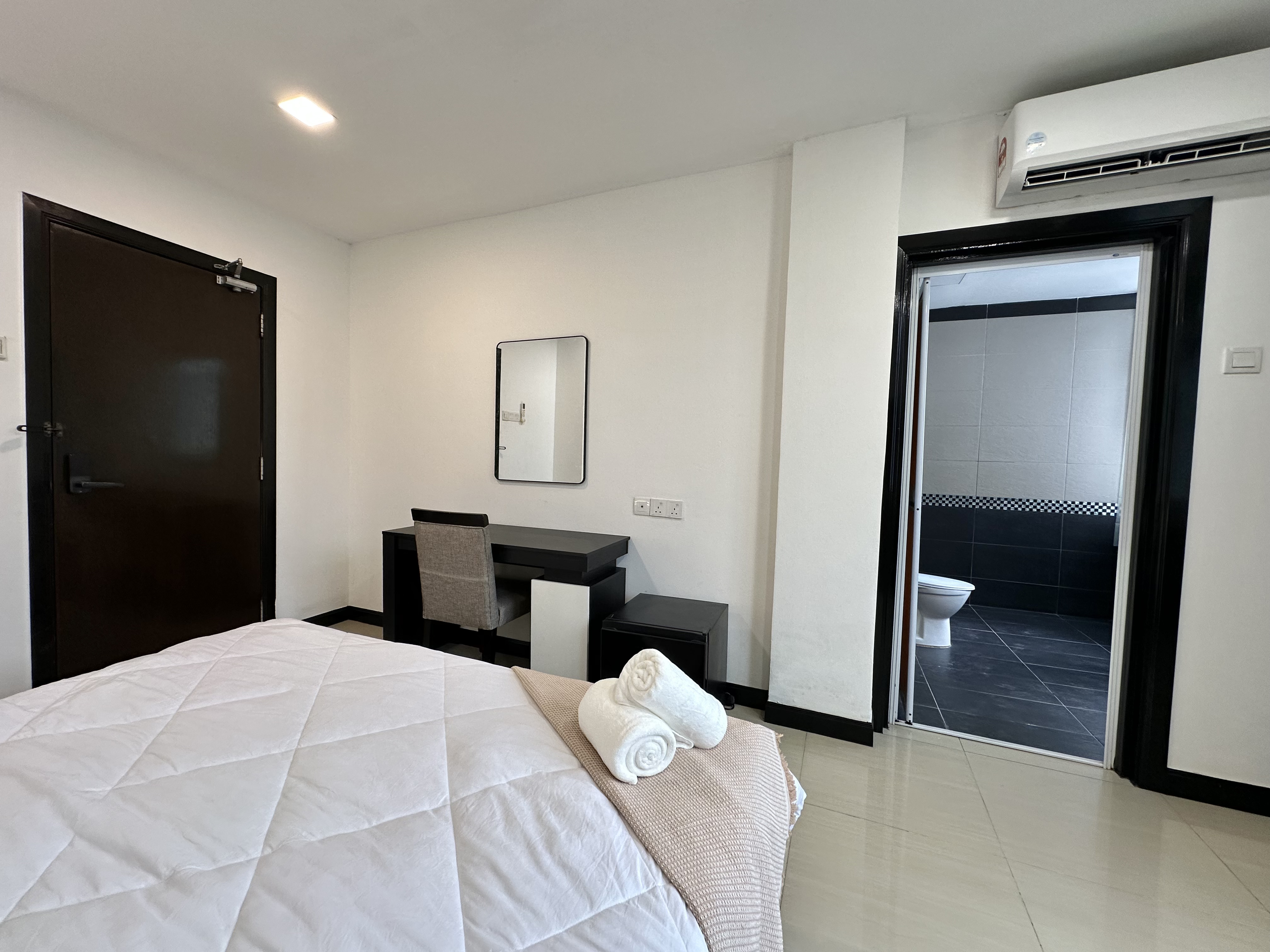 Suite Deluxe King Bed