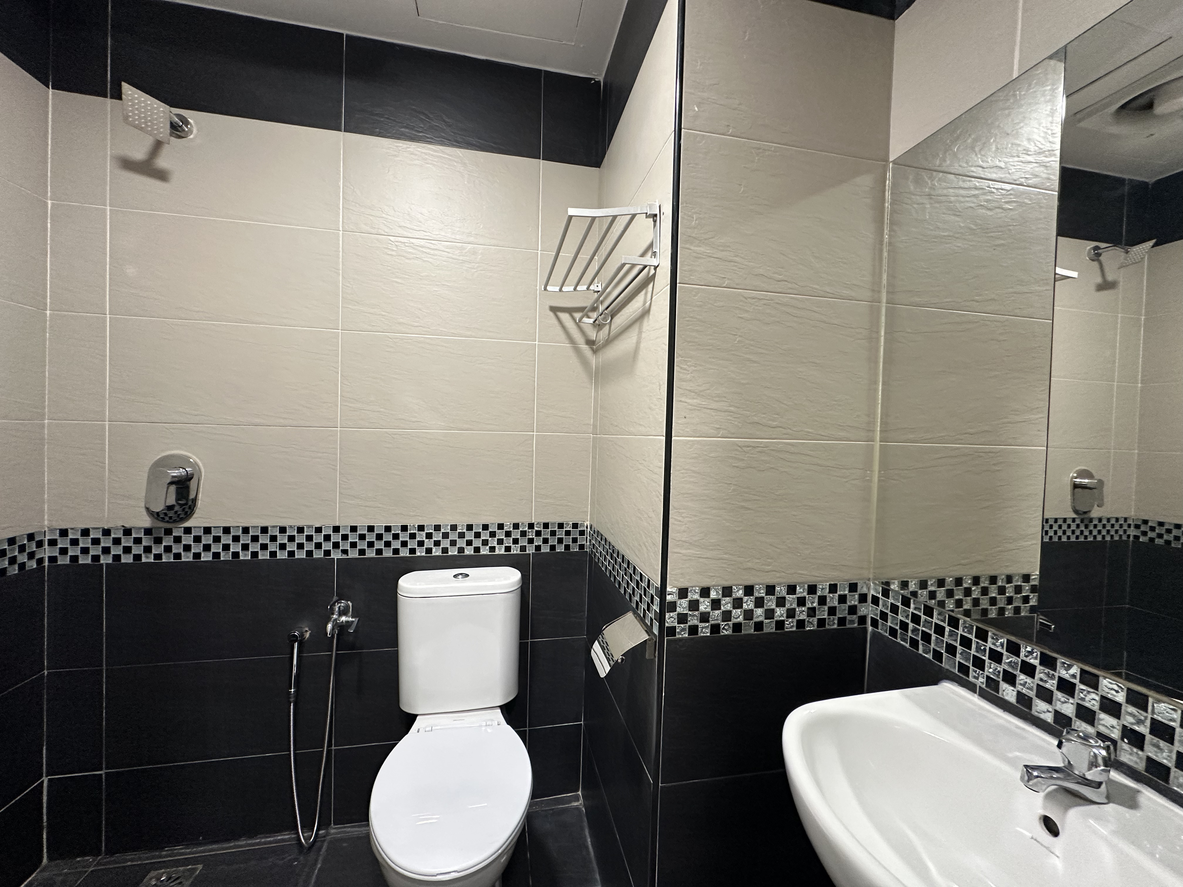 Double Deluxe King Bed