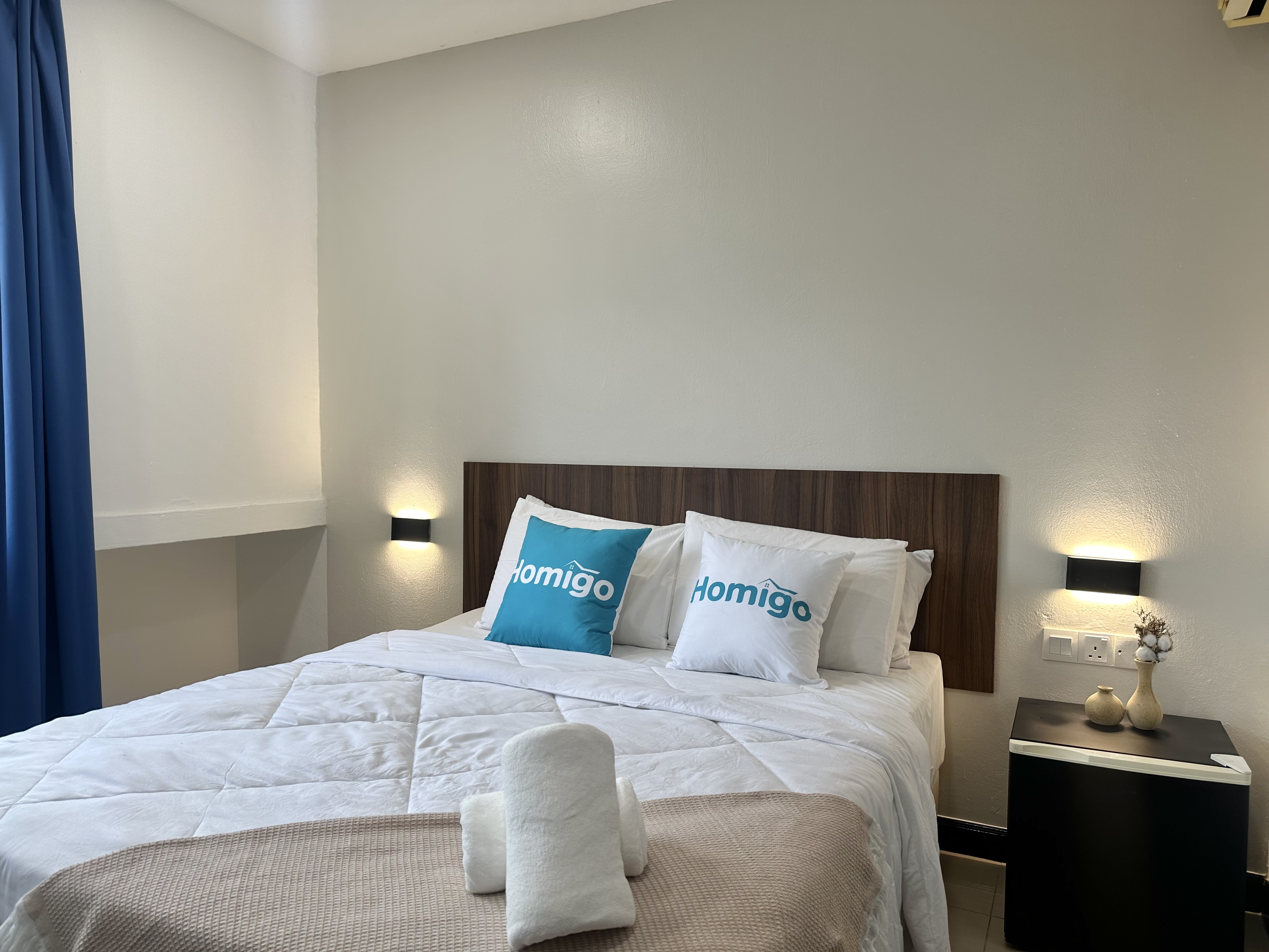 Double Deluxe Queen Bed