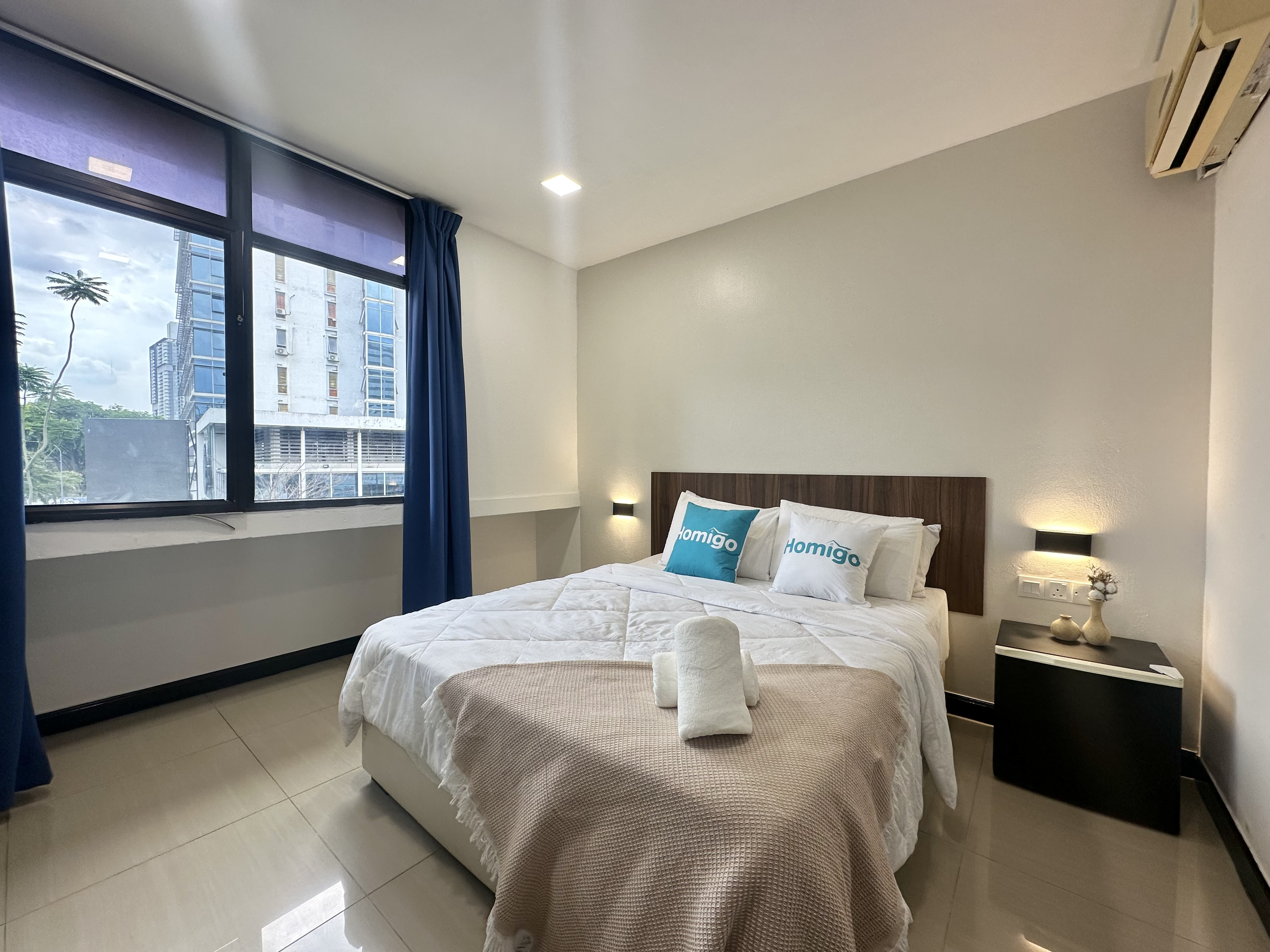 Double Deluxe Queen Bed