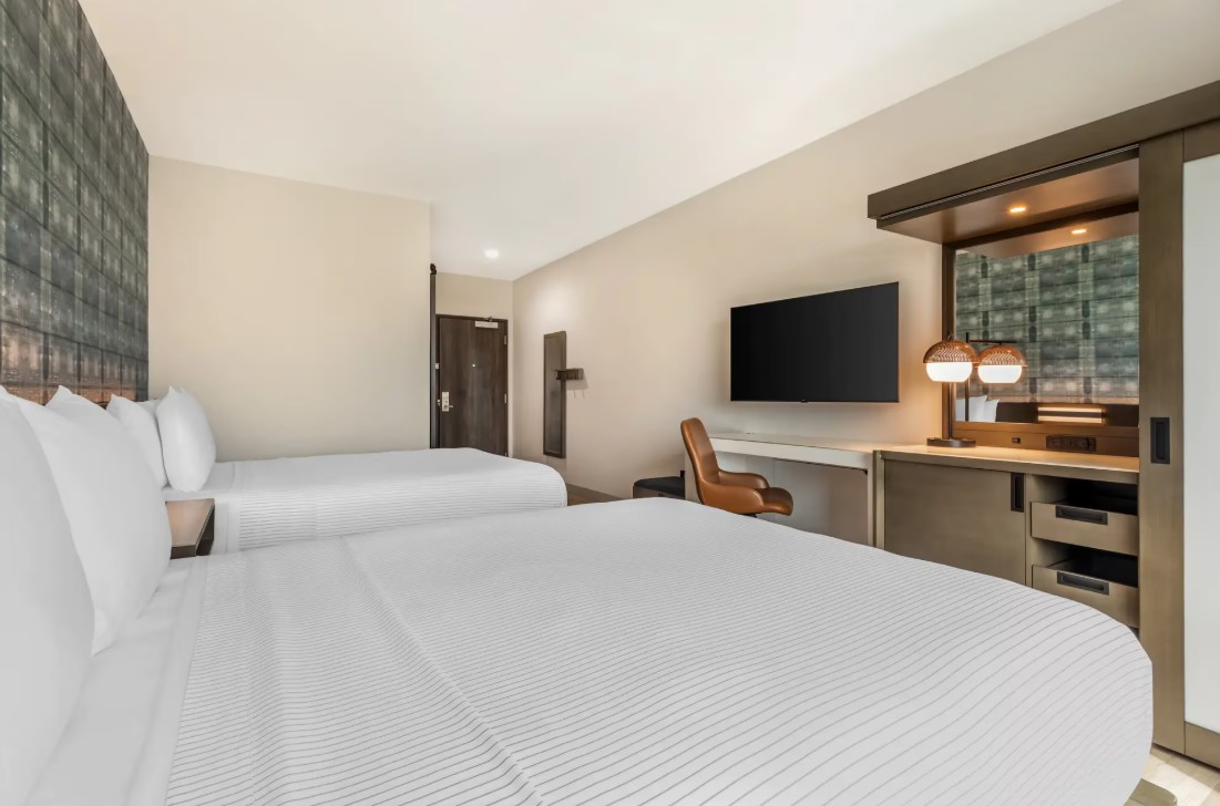 Double Two Queen Beds