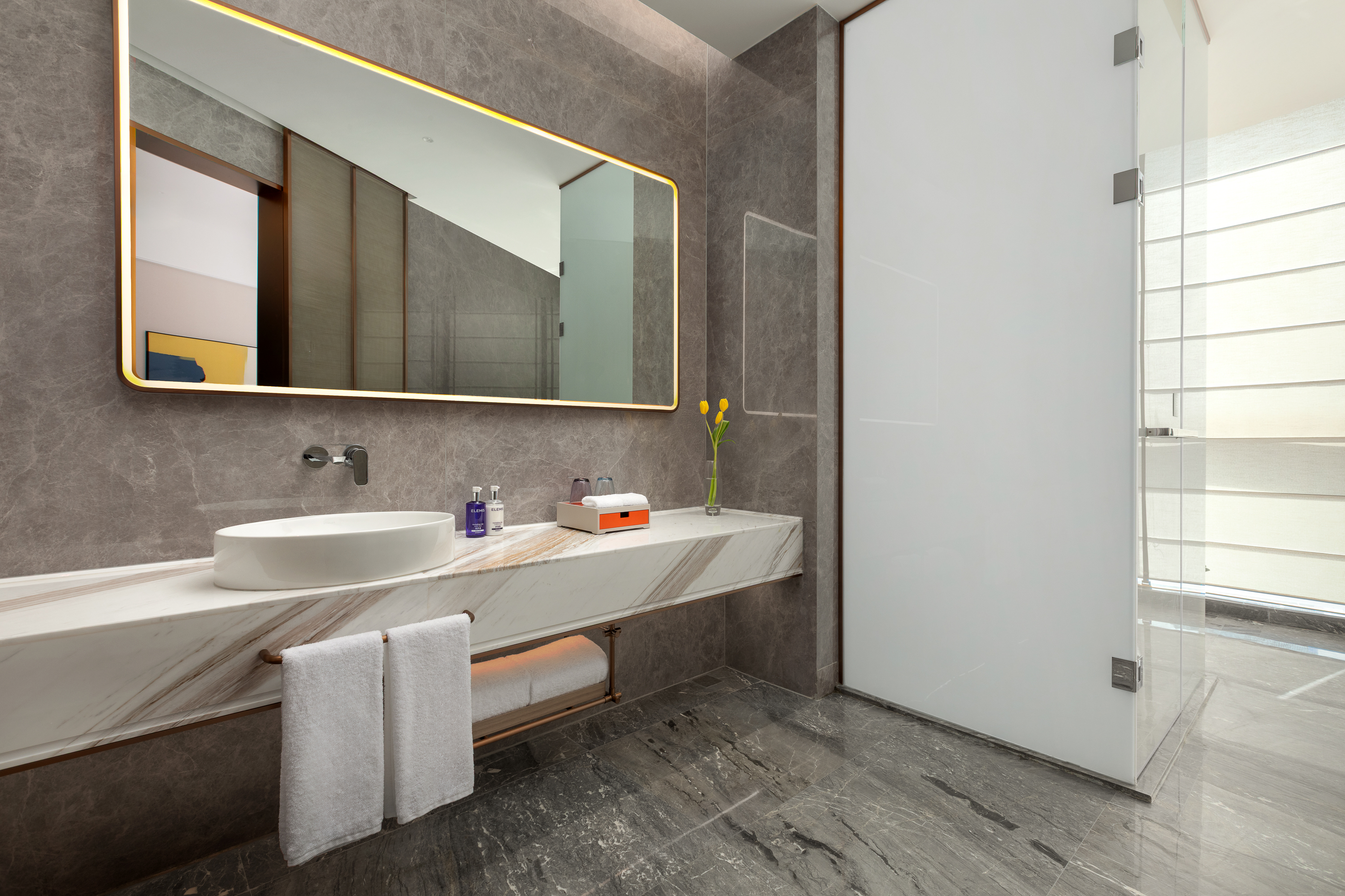 Double or Twin Grand