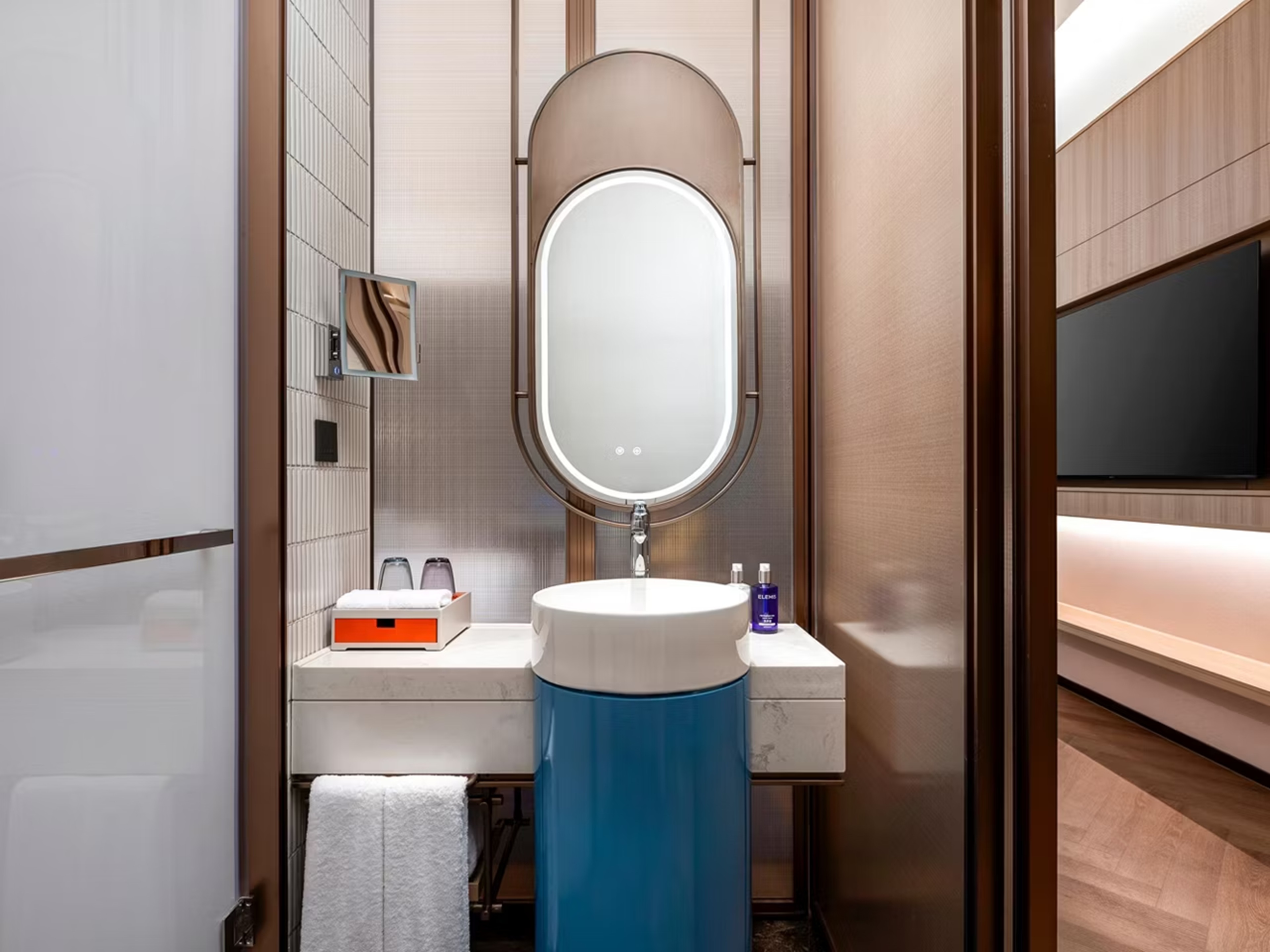 Double or Twin Standard